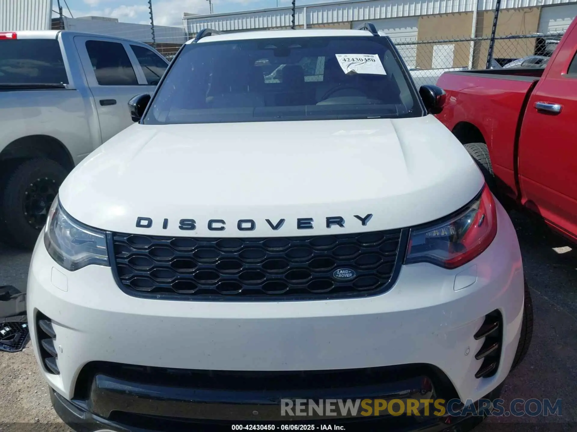 6 Photograph of a damaged car SALRT2EX9N2460083 LAND ROVER DISCOVERY 2022