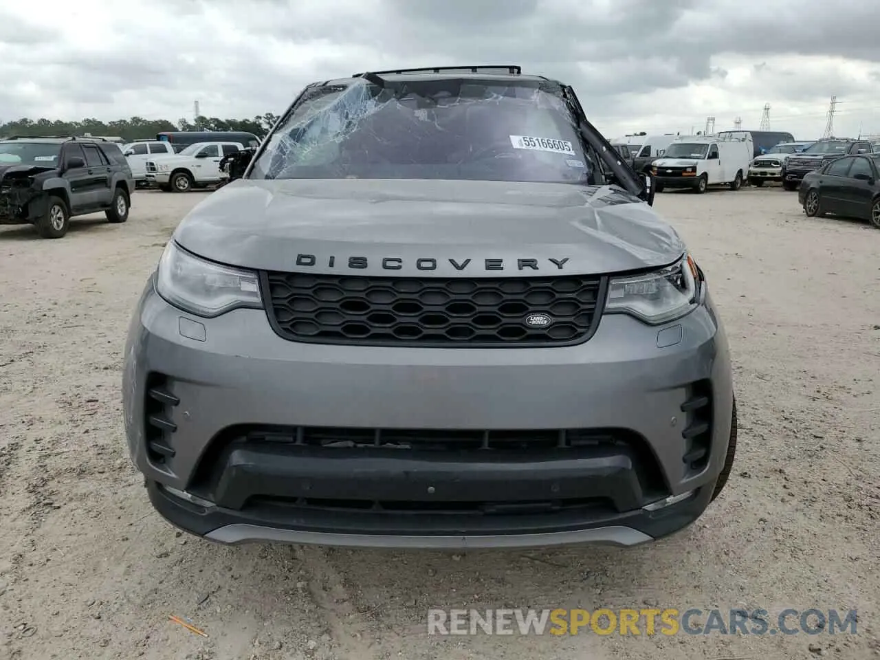 5 Photograph of a damaged car SALRT4EU6N2458972 LAND ROVER DISCOVERY 2022