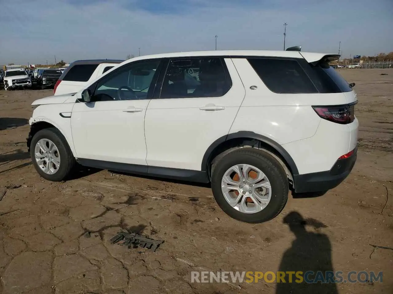 2 Photograph of a damaged car SALCJ2FX0PH321907 LAND ROVER DISCOVERY 2023