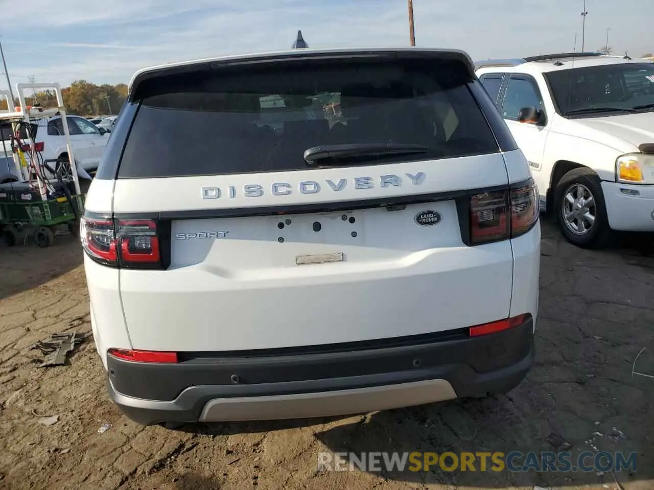 6 Photograph of a damaged car SALCJ2FX0PH321907 LAND ROVER DISCOVERY 2023