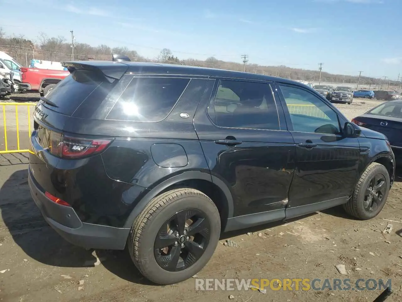 3 Photograph of a damaged car SALCJ2FX1PH322323 LAND ROVER DISCOVERY 2023