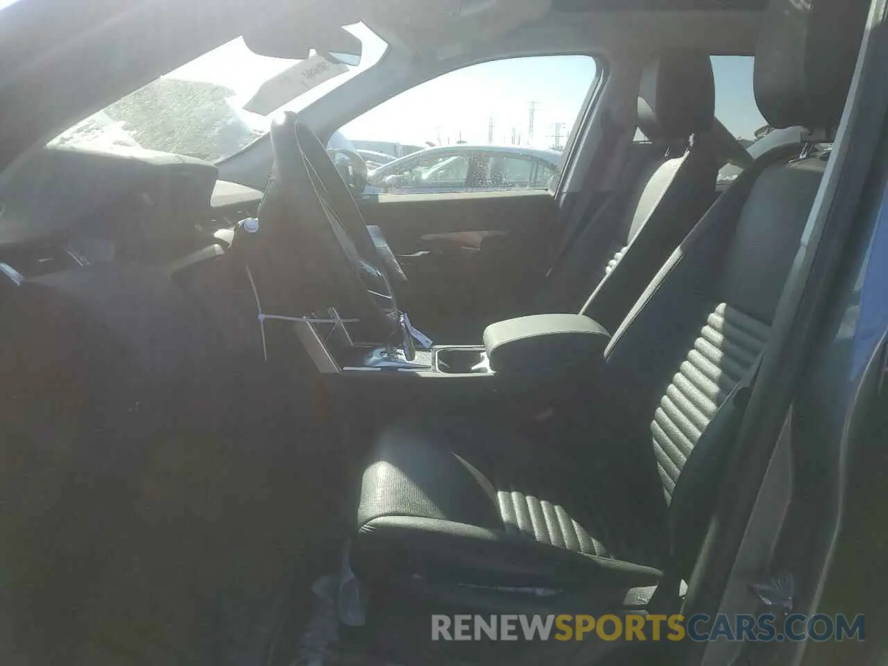 7 Photograph of a damaged car SALCP2FX1PH918854 LAND ROVER DISCOVERY 2023