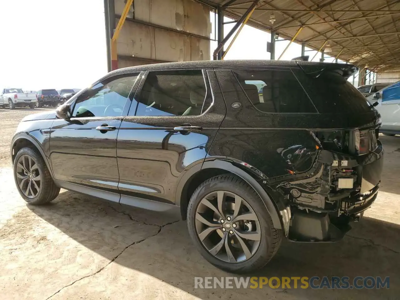 2 Photograph of a damaged car SALCP2FX8PH333270 LAND ROVER DISCOVERY 2023