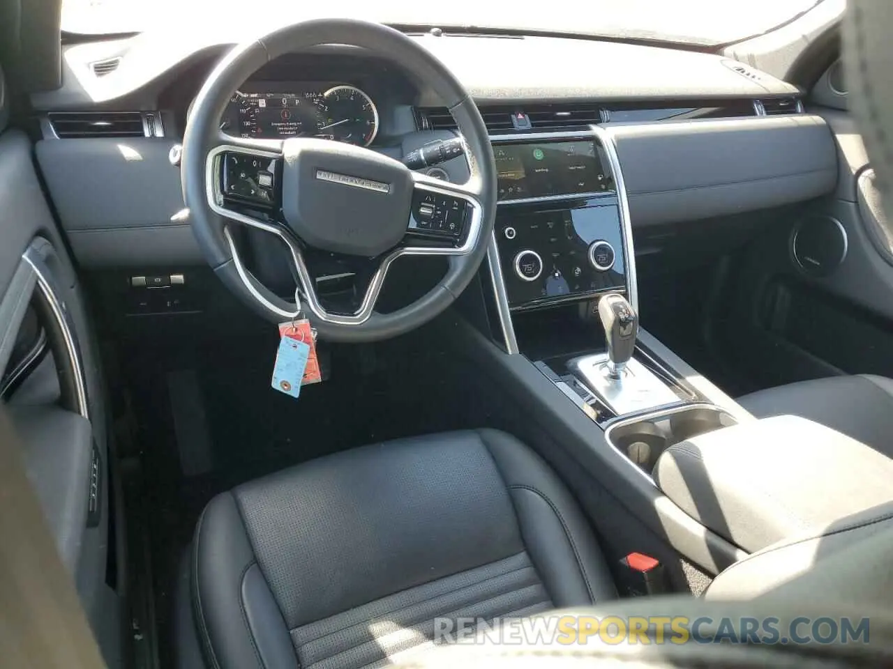 8 Photograph of a damaged car SALCP2FXXPH333304 LAND ROVER DISCOVERY 2023
