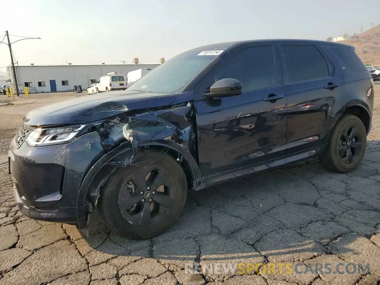 1 Photograph of a damaged car SALCT2FX5PH325543 LAND ROVER DISCOVERY 2023