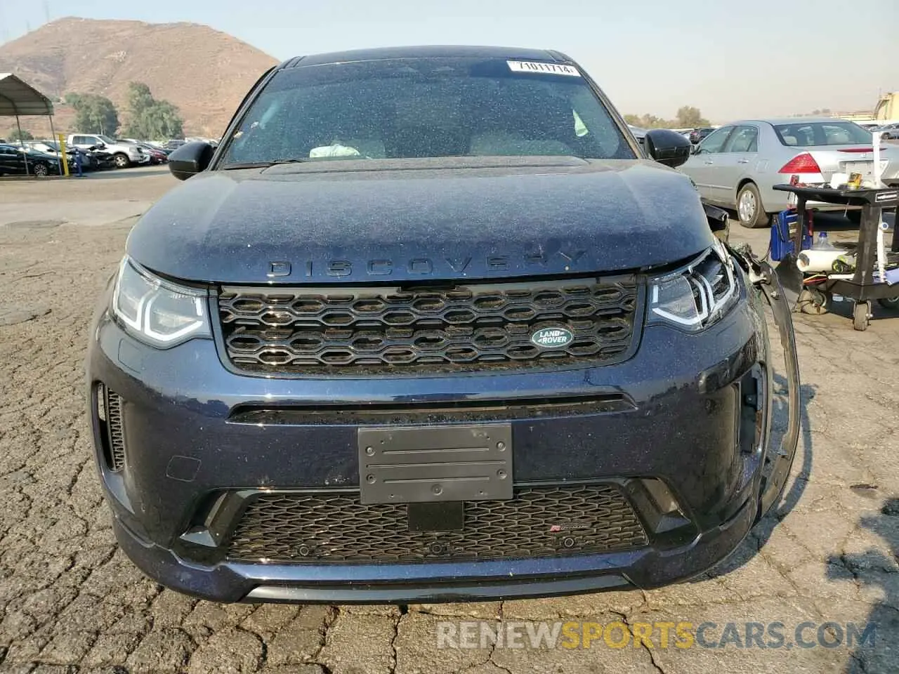 5 Photograph of a damaged car SALCT2FX5PH325543 LAND ROVER DISCOVERY 2023