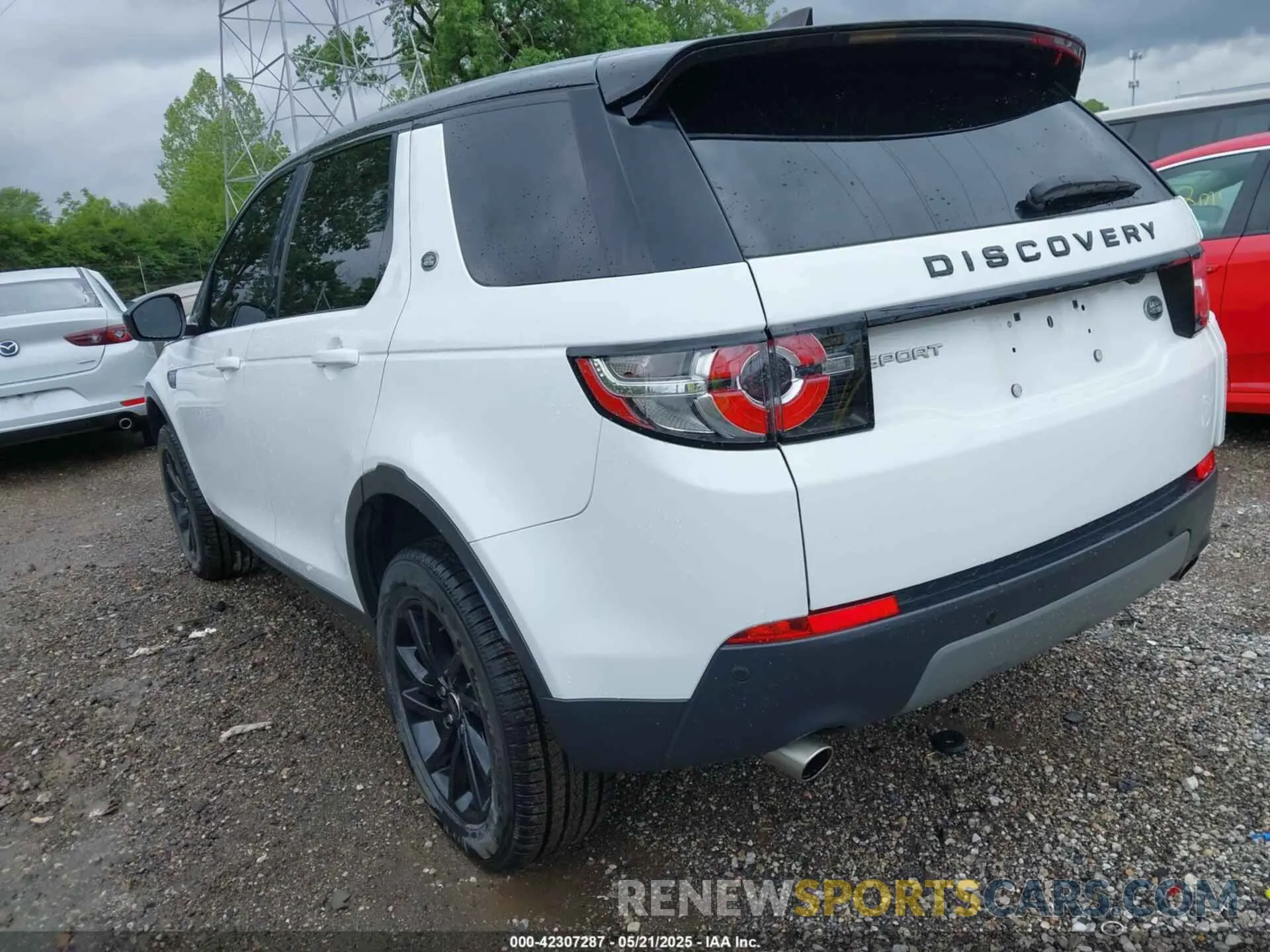 3 Photograph of a damaged car SALCP2FX0KH786887 LAND ROVER DISCOVERY SPORT 2019