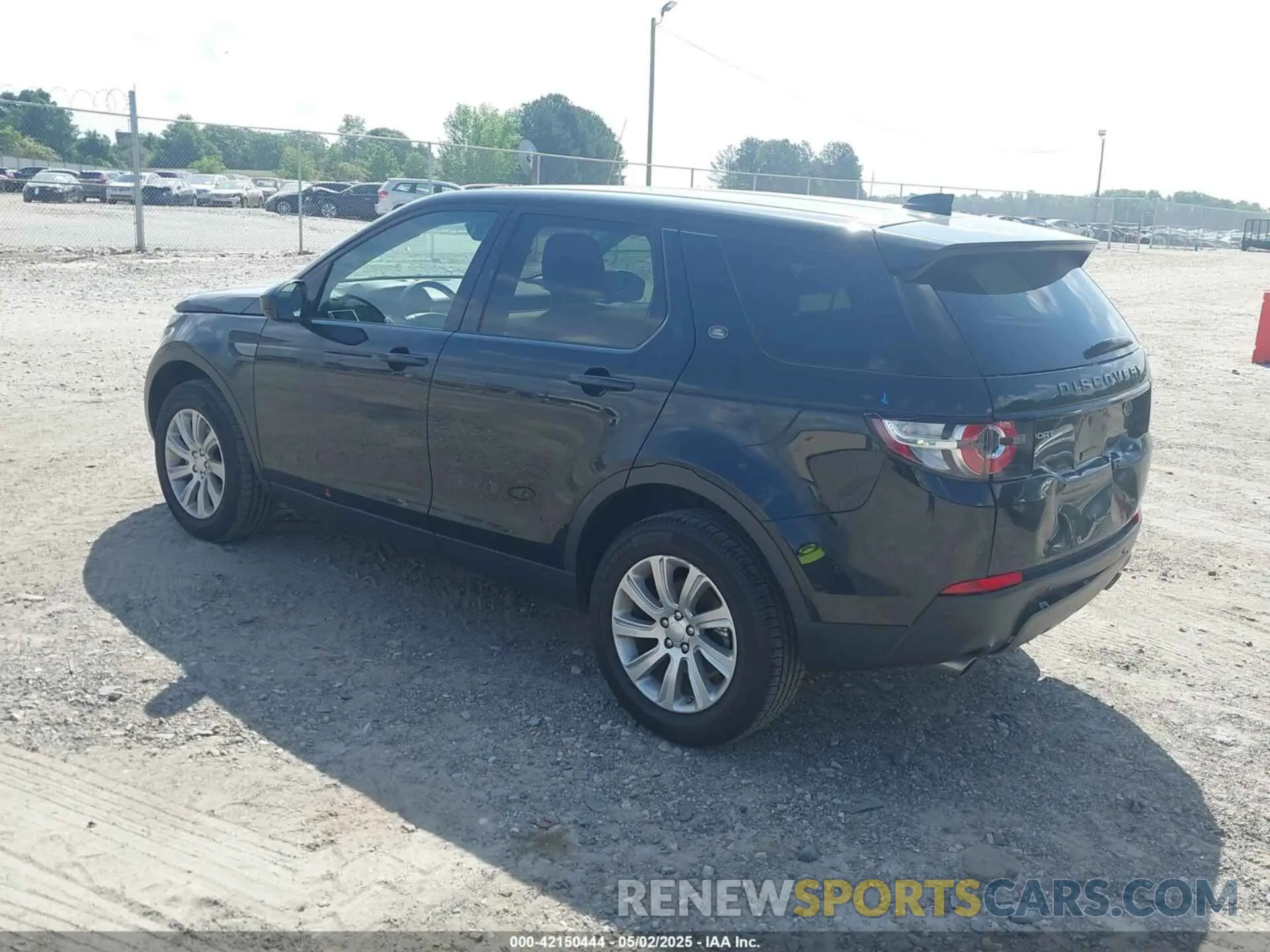 3 Photograph of a damaged car SALCP2FX2KH793078 LAND ROVER DISCOVERY SPORT 2019