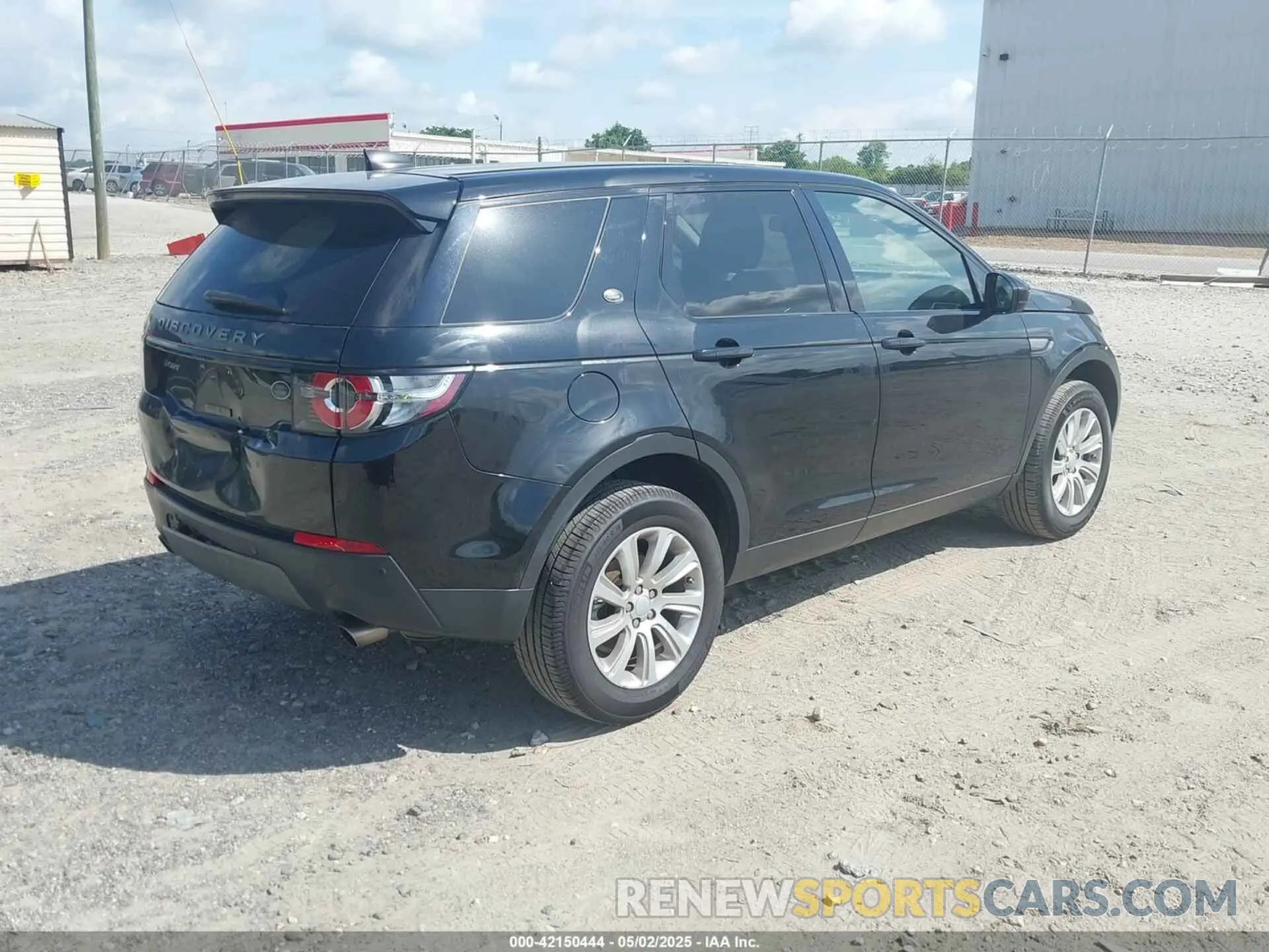 4 Photograph of a damaged car SALCP2FX2KH793078 LAND ROVER DISCOVERY SPORT 2019
