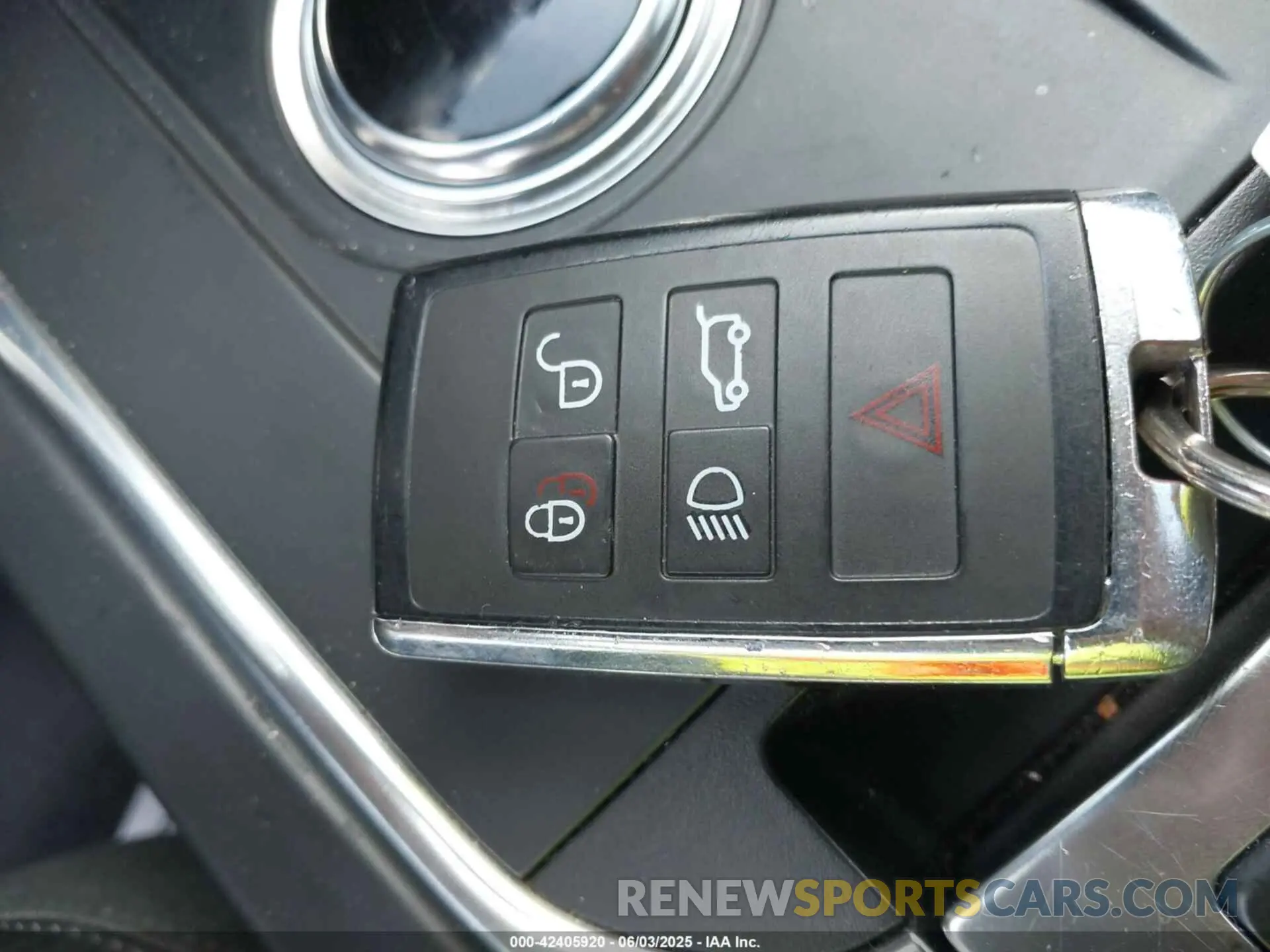 11 Photograph of a damaged car SALCP2FX3KH811751 LAND ROVER DISCOVERY SPORT 2019