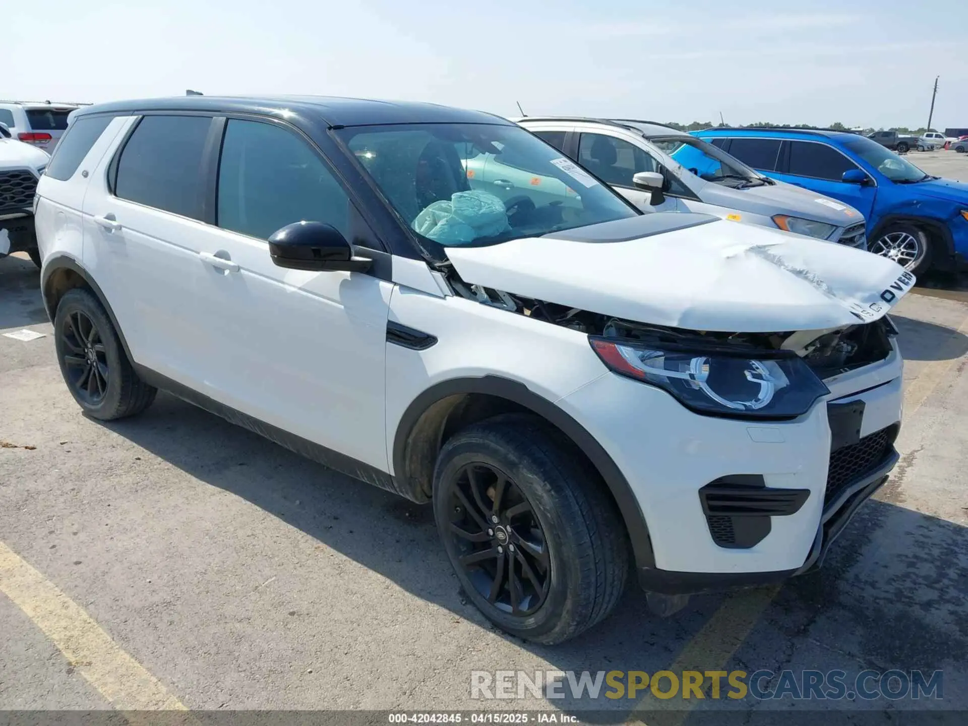 1 Photograph of a damaged car SALCP2FX7KH791648 LAND ROVER DISCOVERY SPORT 2019