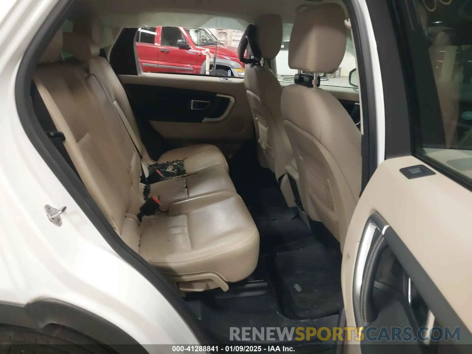 8 Photograph of a damaged car SALCR2FX0KH786141 LAND ROVER DISCOVERY SPORT 2019