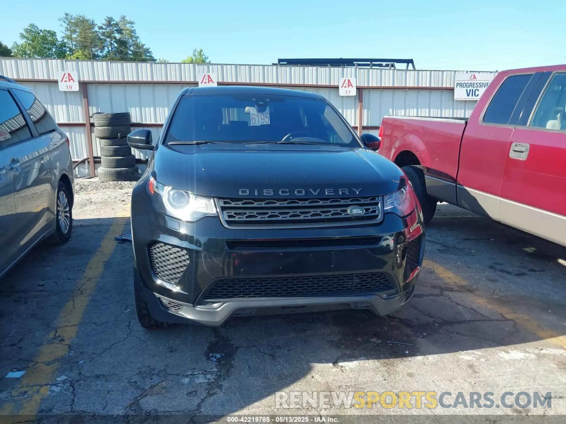 12 Photograph of a damaged car SALCR2FX4KH821814 LAND ROVER DISCOVERY SPORT 2019