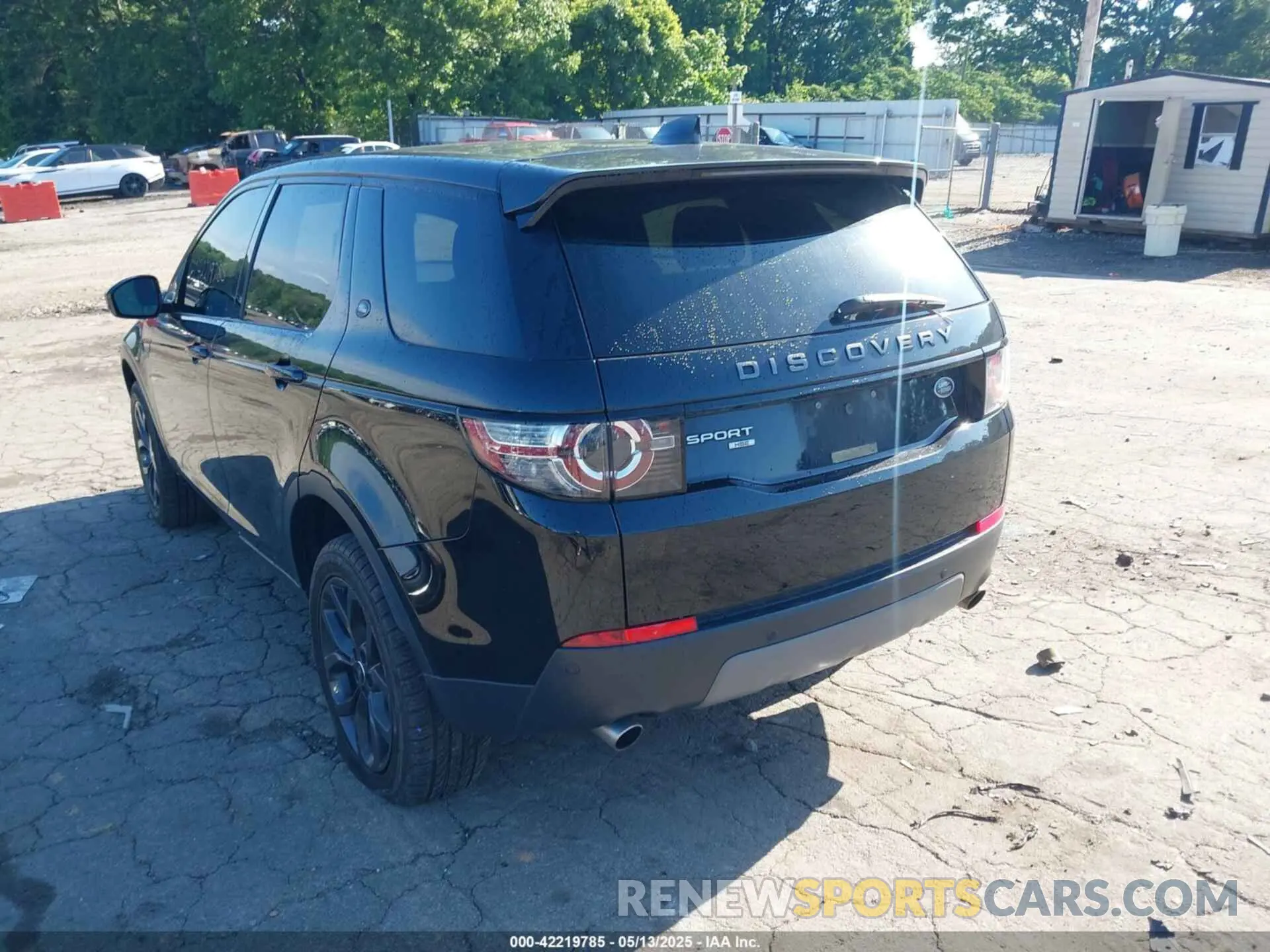 3 Photograph of a damaged car SALCR2FX4KH821814 LAND ROVER DISCOVERY SPORT 2019