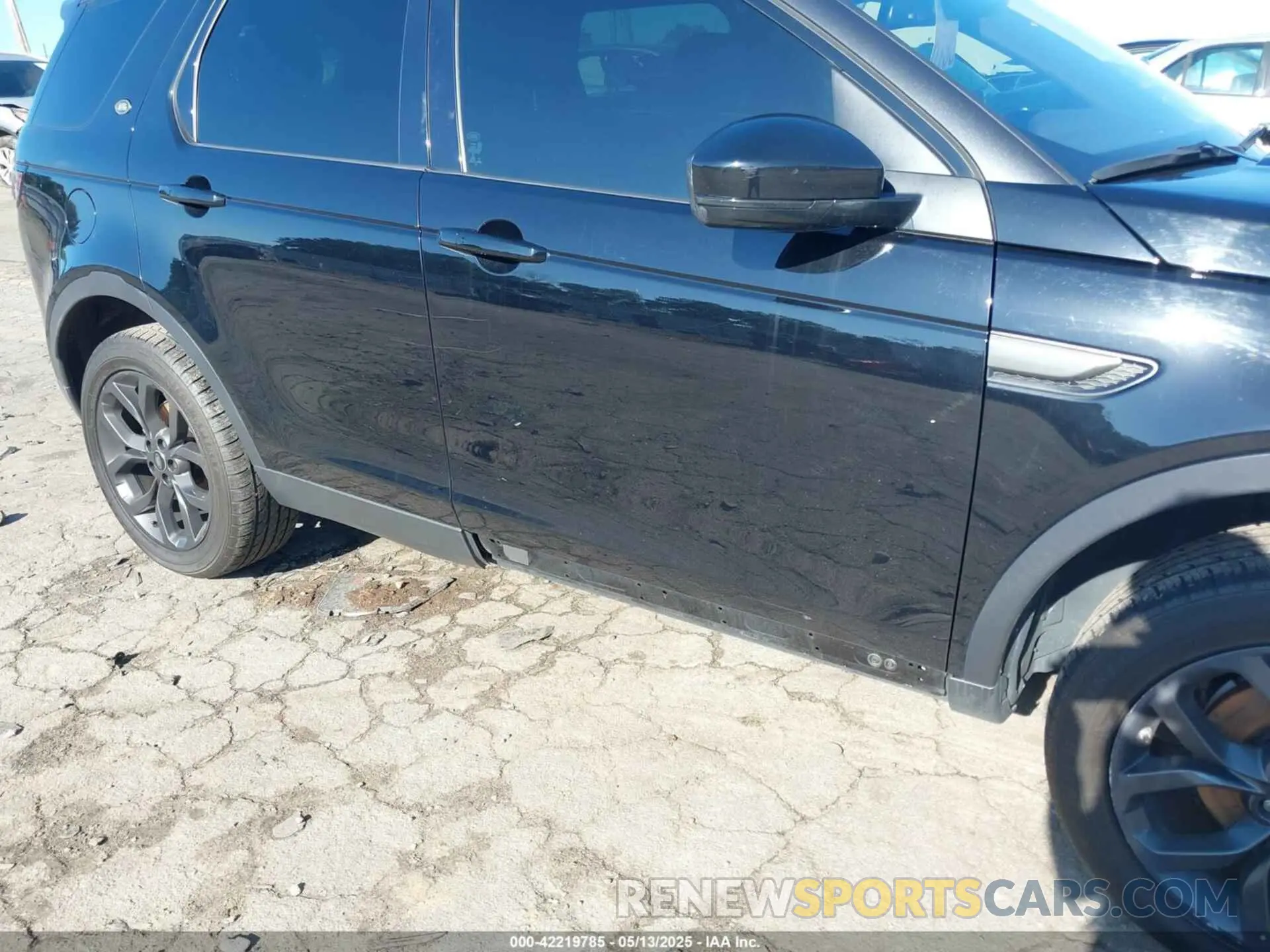 6 Photograph of a damaged car SALCR2FX4KH821814 LAND ROVER DISCOVERY SPORT 2019