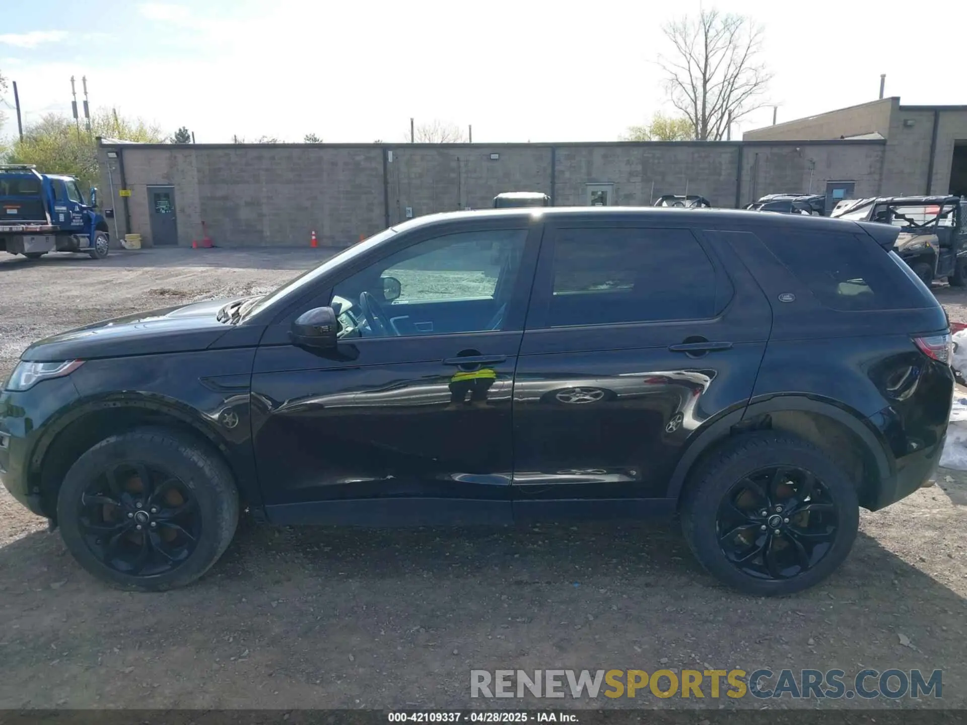 15 Photograph of a damaged car SALCR2FX6KH800320 LAND ROVER DISCOVERY SPORT 2019