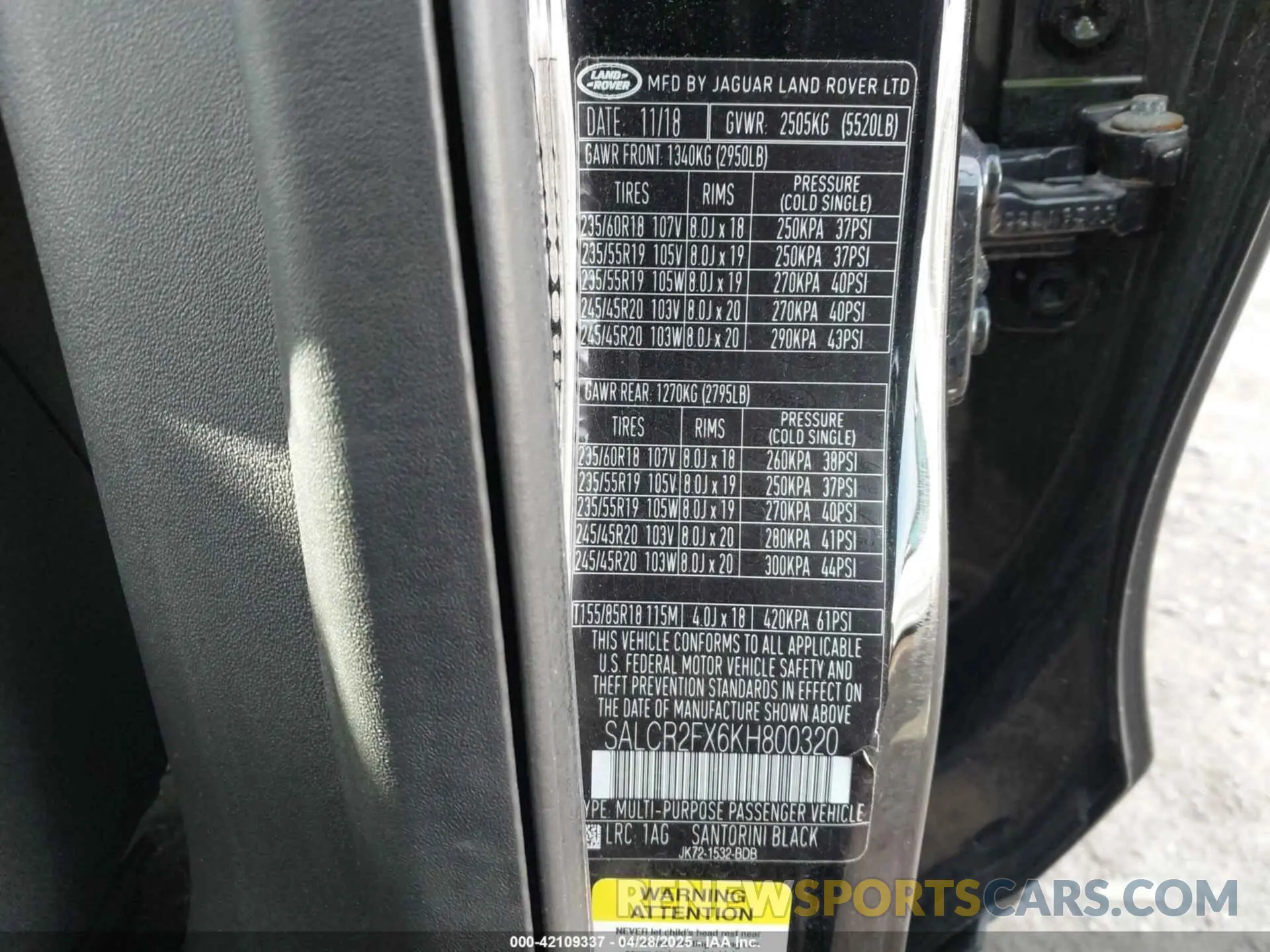 9 Photograph of a damaged car SALCR2FX6KH800320 LAND ROVER DISCOVERY SPORT 2019