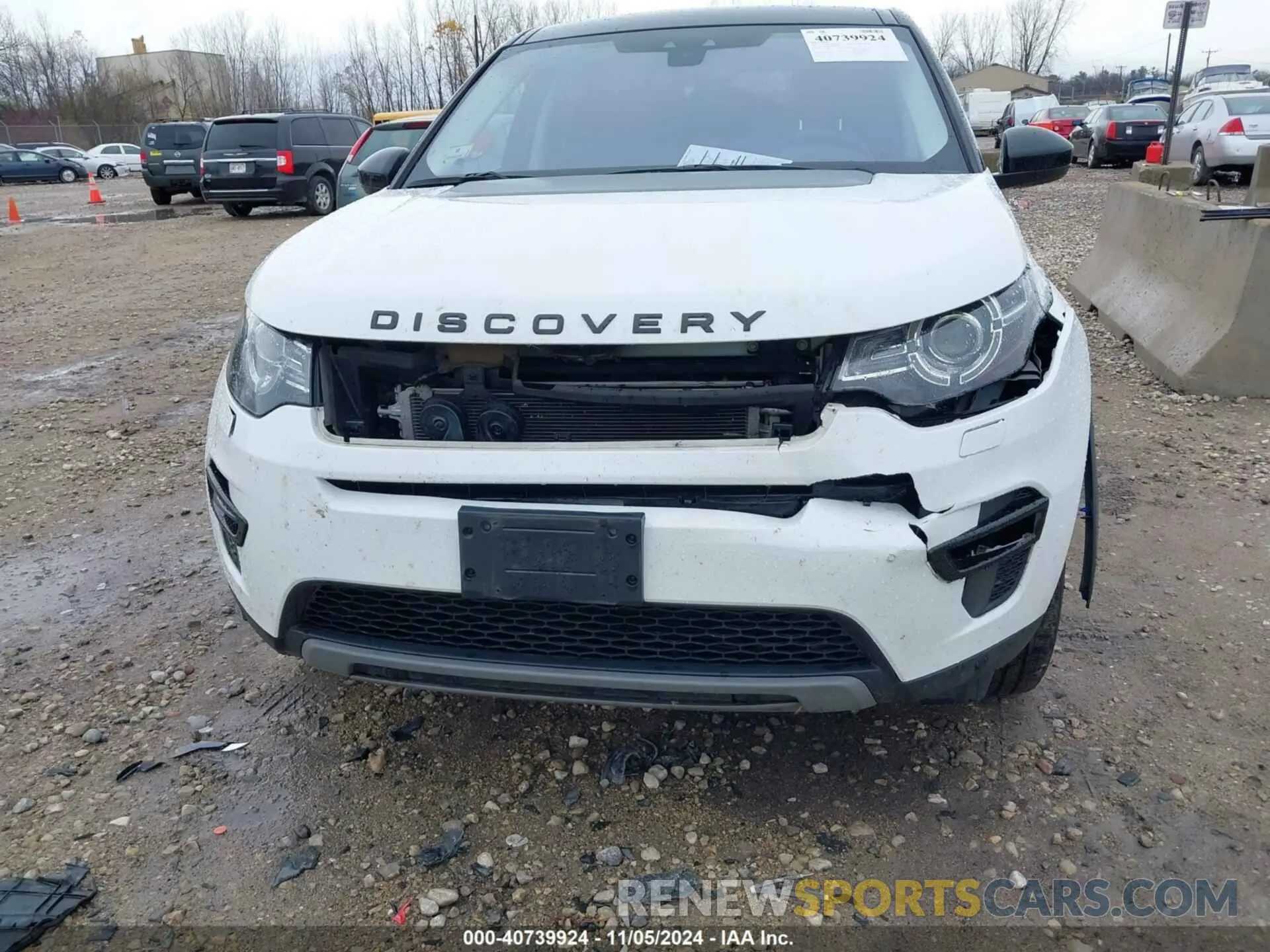 6 Photograph of a damaged car SALCR2FX8KH819984 LAND ROVER DISCOVERY SPORT 2019