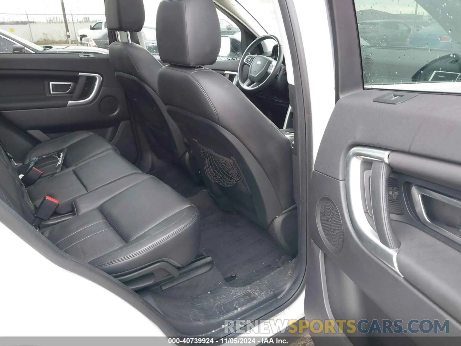 8 Photograph of a damaged car SALCR2FX8KH819984 LAND ROVER DISCOVERY SPORT 2019