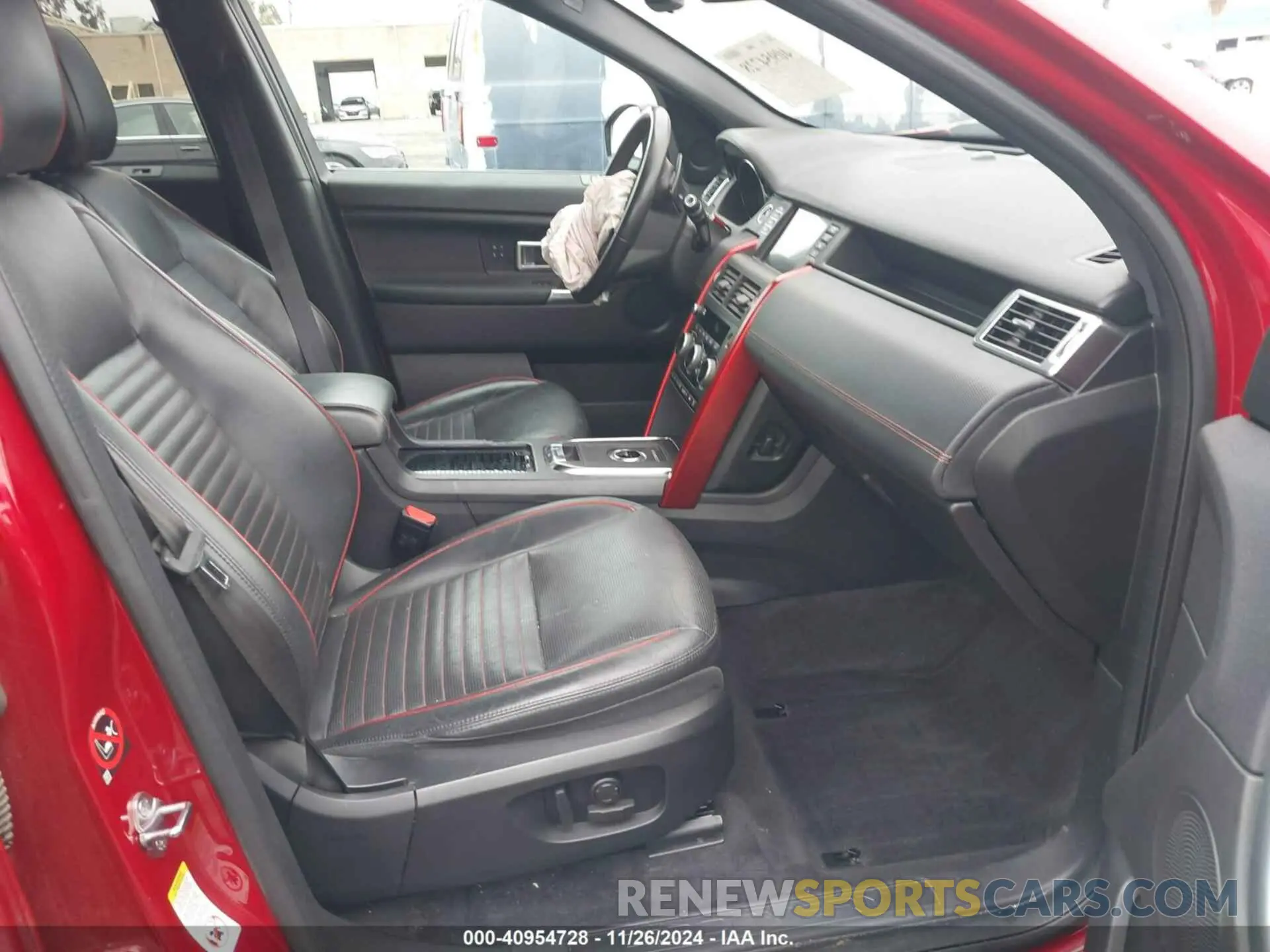 5 Photograph of a damaged car SALCR2GX4KH807247 LAND ROVER DISCOVERY SPORT 2019