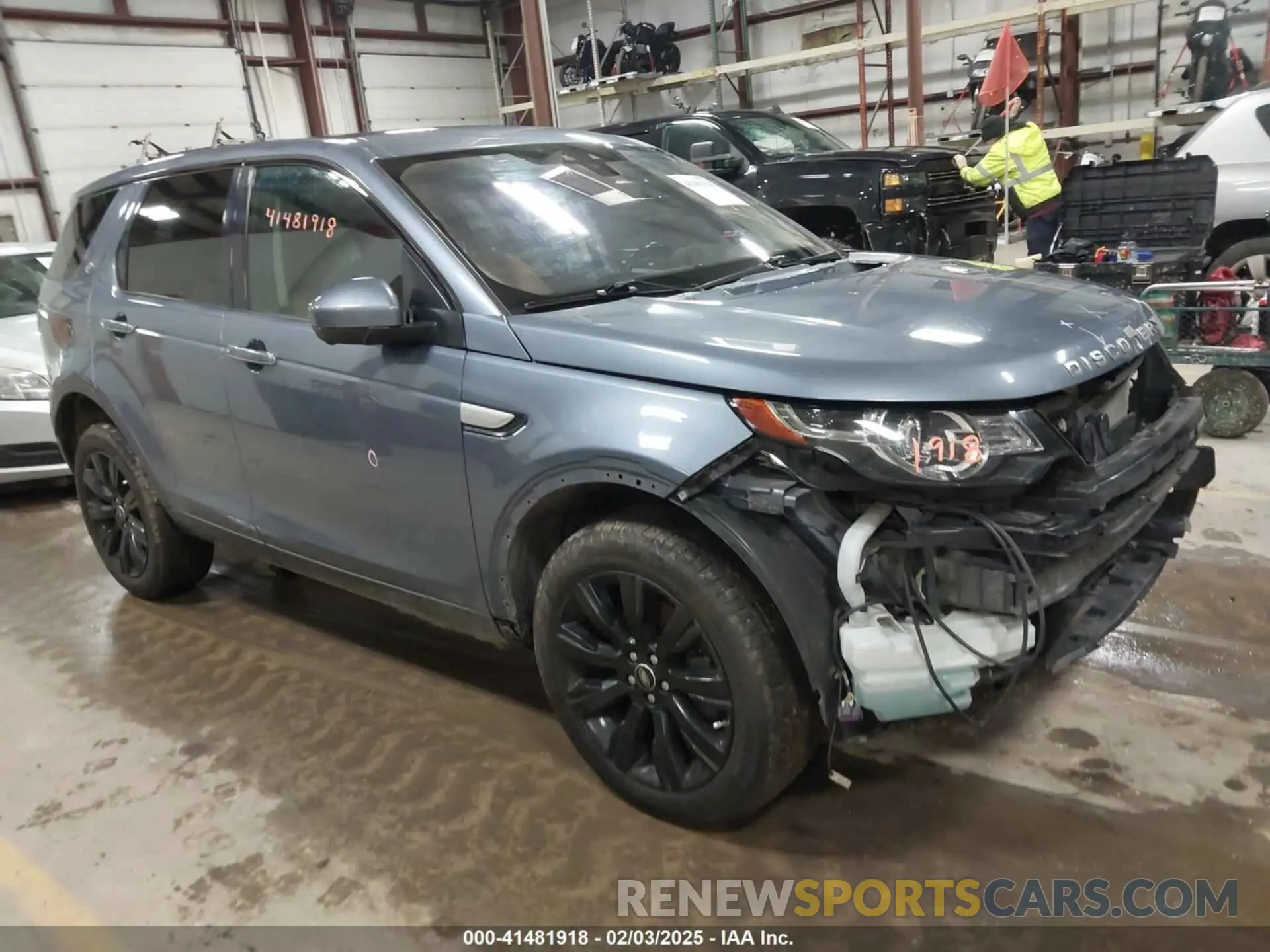 1 Photograph of a damaged car SALCT2FX9KH827366 LAND ROVER DISCOVERY SPORT 2019