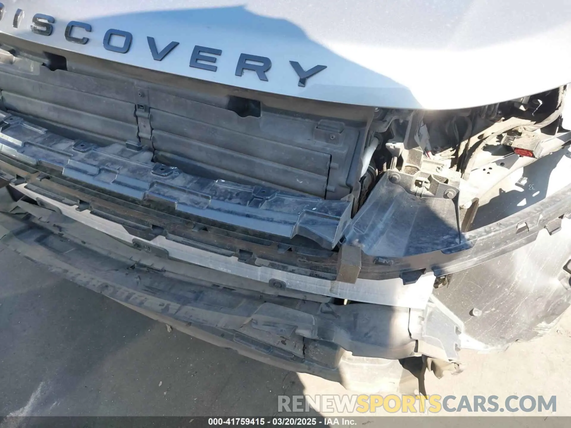 18 Photograph of a damaged car SALCJ2FX3LH860323 LAND ROVER DISCOVERY SPORT 2020