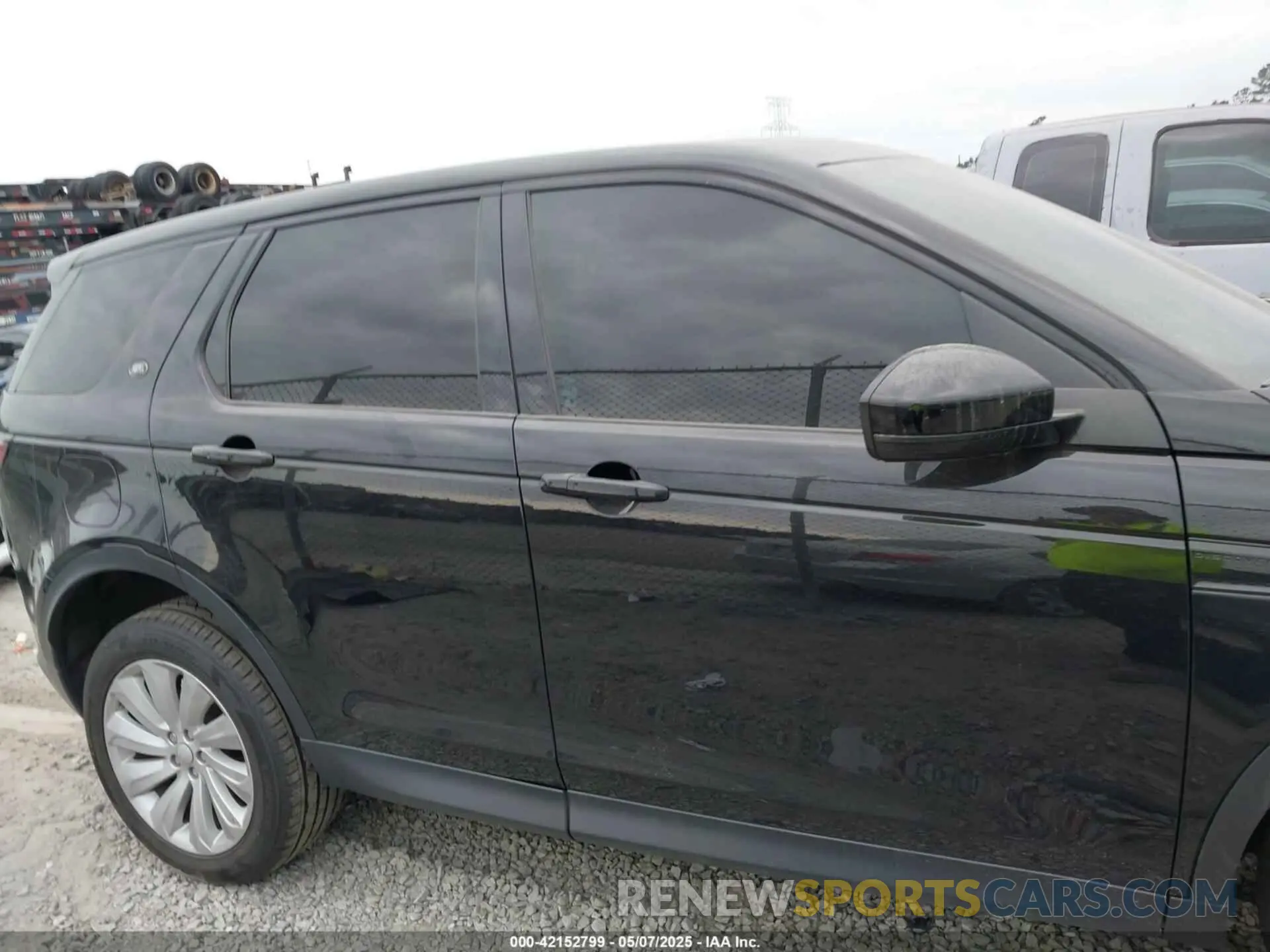 13 Photograph of a damaged car SALCJ2FX6LH858713 LAND ROVER DISCOVERY SPORT 2020