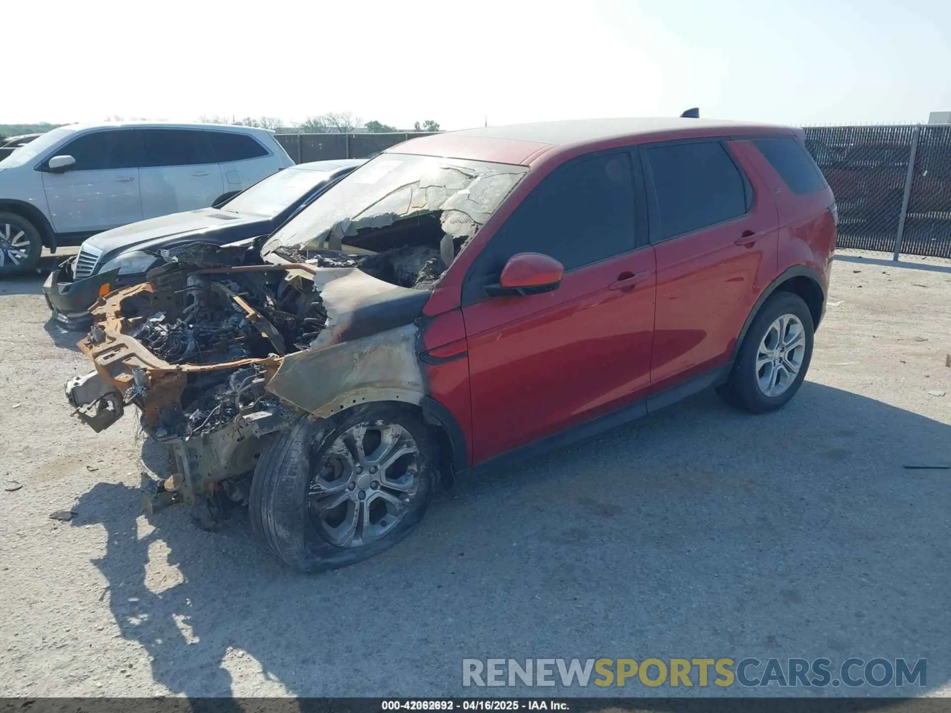 2 Photograph of a damaged car SALCJ2FX9LH836673 LAND ROVER DISCOVERY SPORT 2020