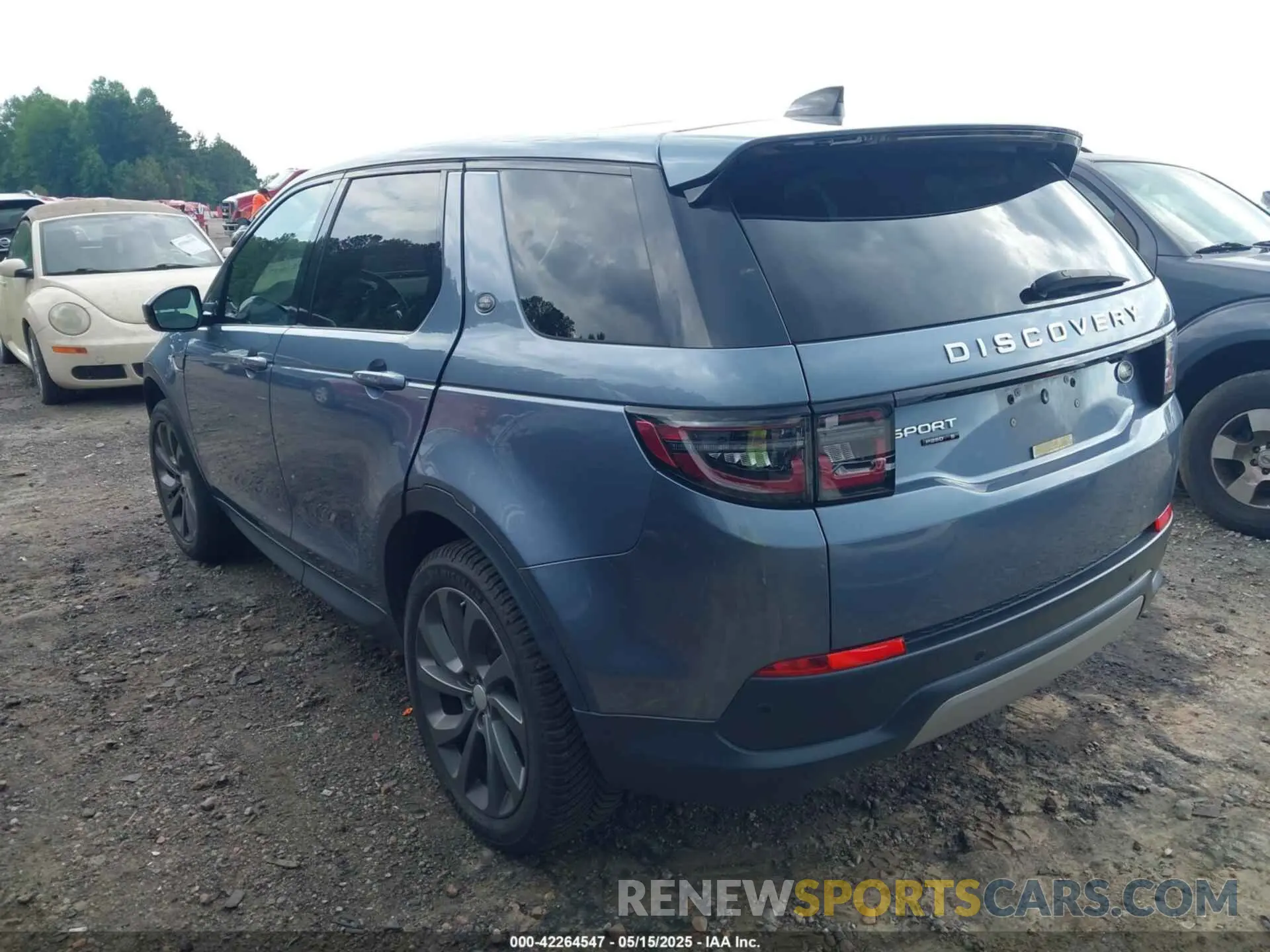 3 Photograph of a damaged car SALCJ2FX9LH843669 LAND ROVER DISCOVERY SPORT 2020