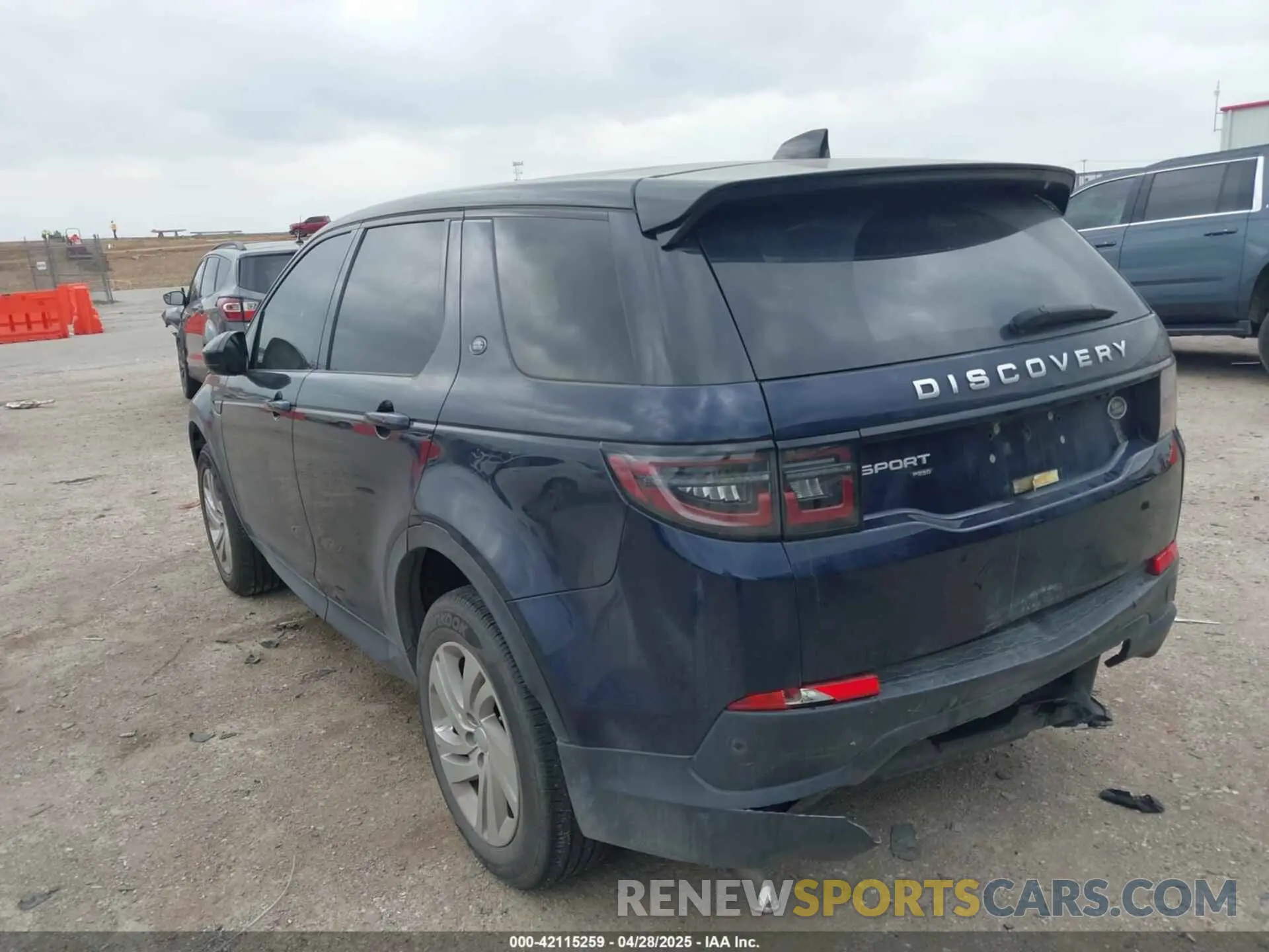 3 Photograph of a damaged car SALCK2FX5LH843648 LAND ROVER DISCOVERY SPORT 2020