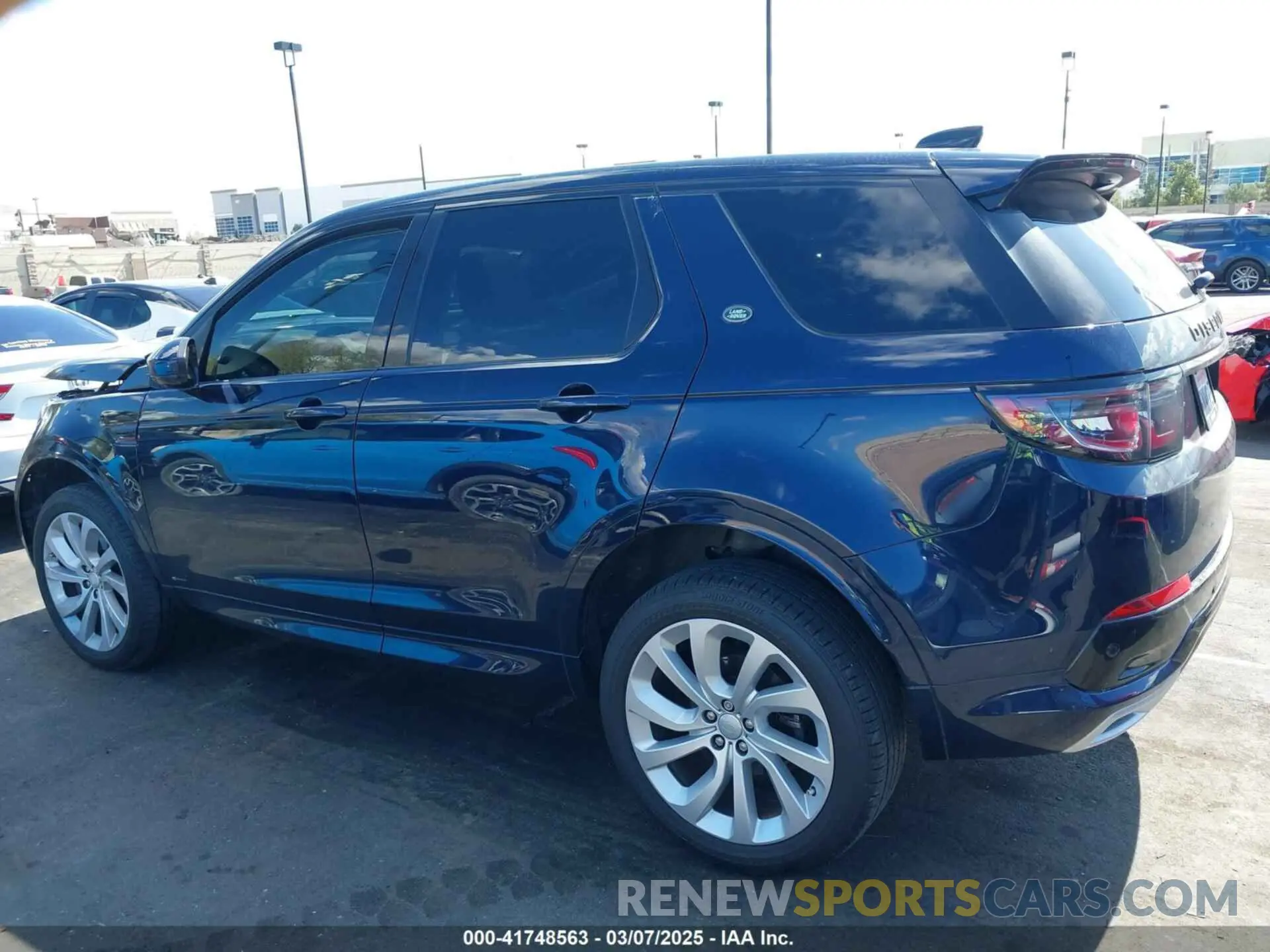 15 Photograph of a damaged car SALCL2FX8LH851160 LAND ROVER DISCOVERY SPORT 2020