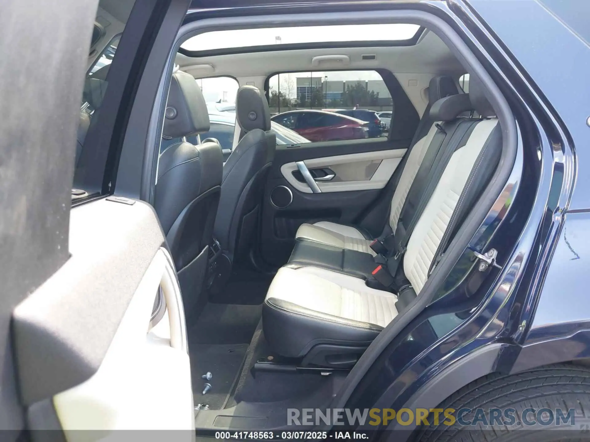 8 Photograph of a damaged car SALCL2FX8LH851160 LAND ROVER DISCOVERY SPORT 2020