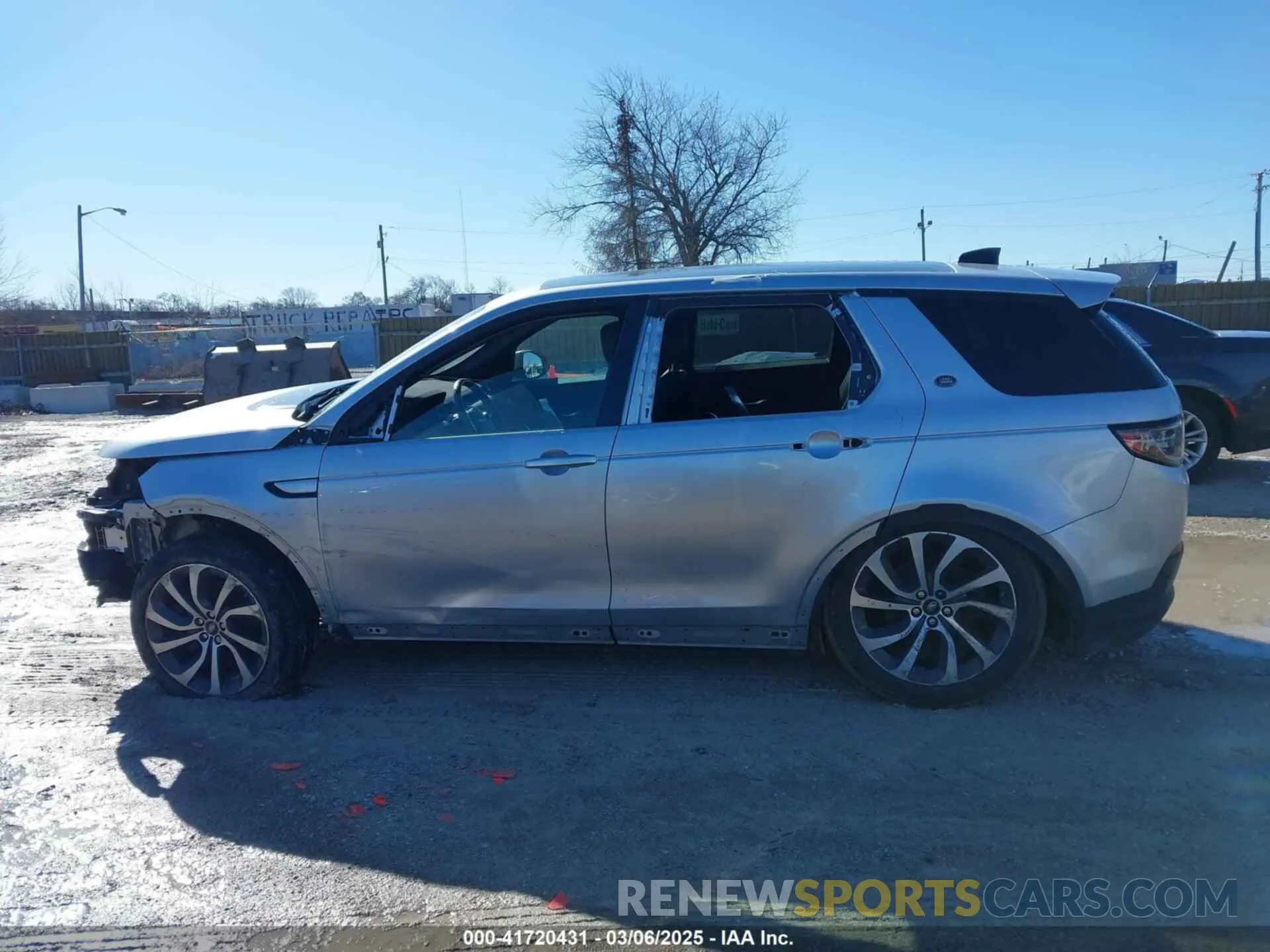 15 Photograph of a damaged car SALCP2FX8LH839952 LAND ROVER DISCOVERY SPORT 2020