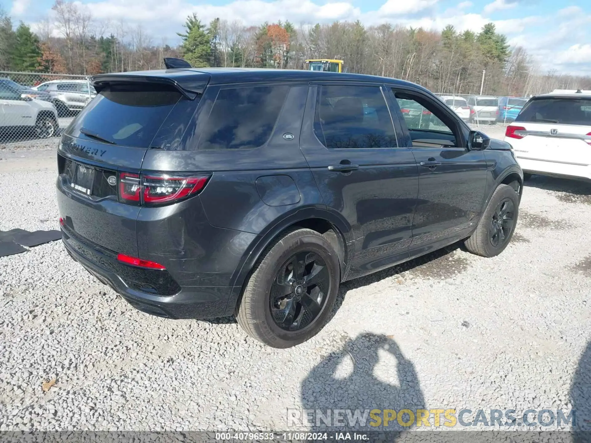 4 Photograph of a damaged car SALCT2FX8LH840000 LAND ROVER DISCOVERY SPORT 2020