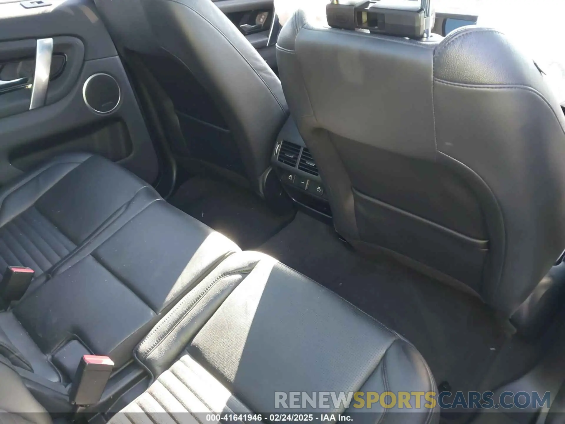 8 Photograph of a damaged car SALCJ2FX4MH903147 LAND ROVER DISCOVERY SPORT 2021