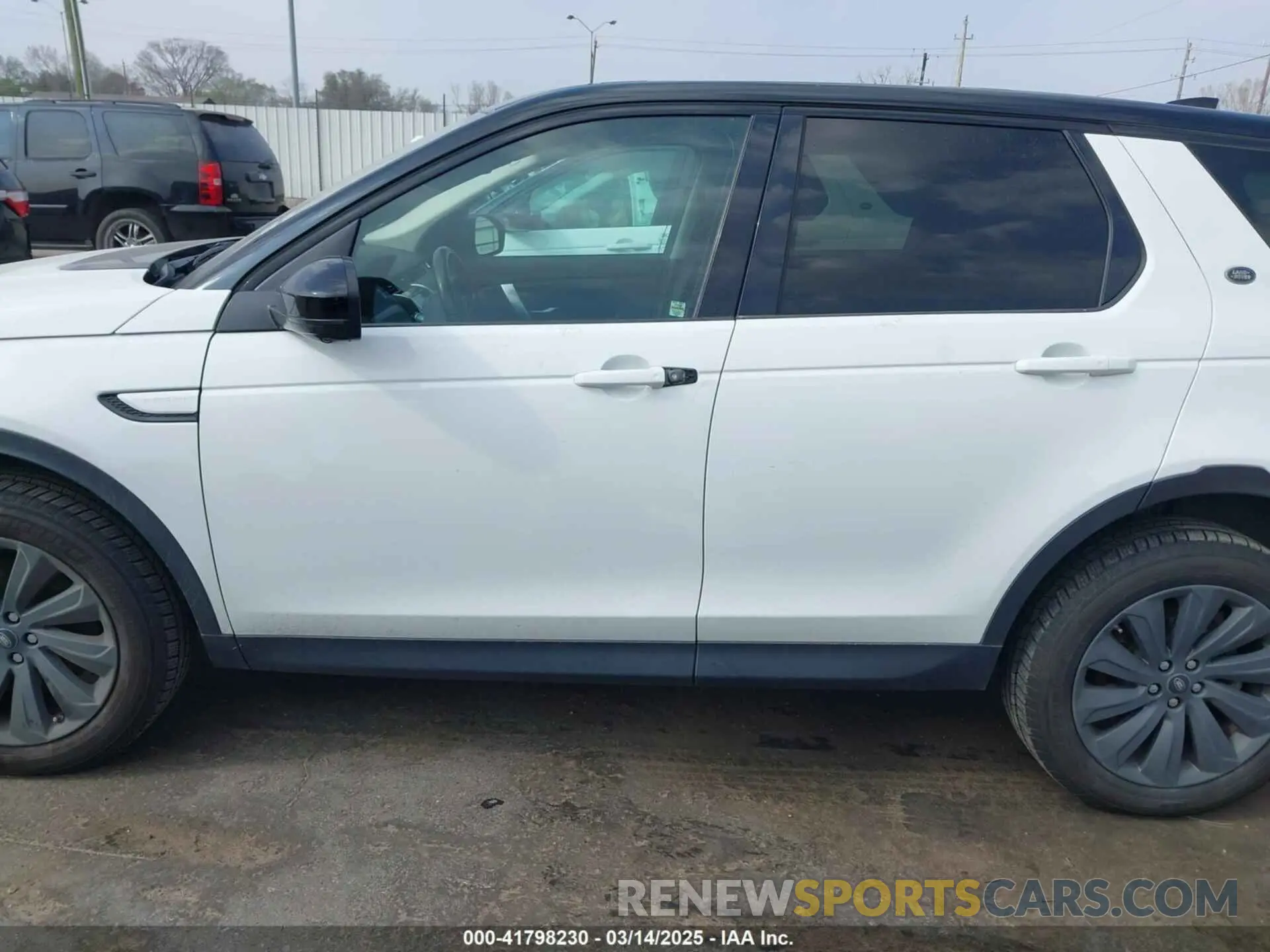 14 Photograph of a damaged car SALCJ2FX5MH890554 LAND ROVER DISCOVERY SPORT 2021