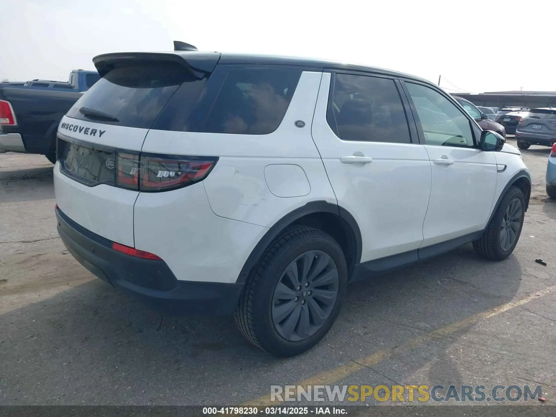 4 Photograph of a damaged car SALCJ2FX5MH890554 LAND ROVER DISCOVERY SPORT 2021