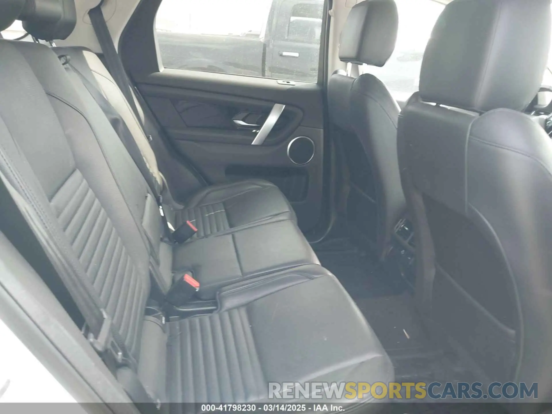 8 Photograph of a damaged car SALCJ2FX5MH890554 LAND ROVER DISCOVERY SPORT 2021
