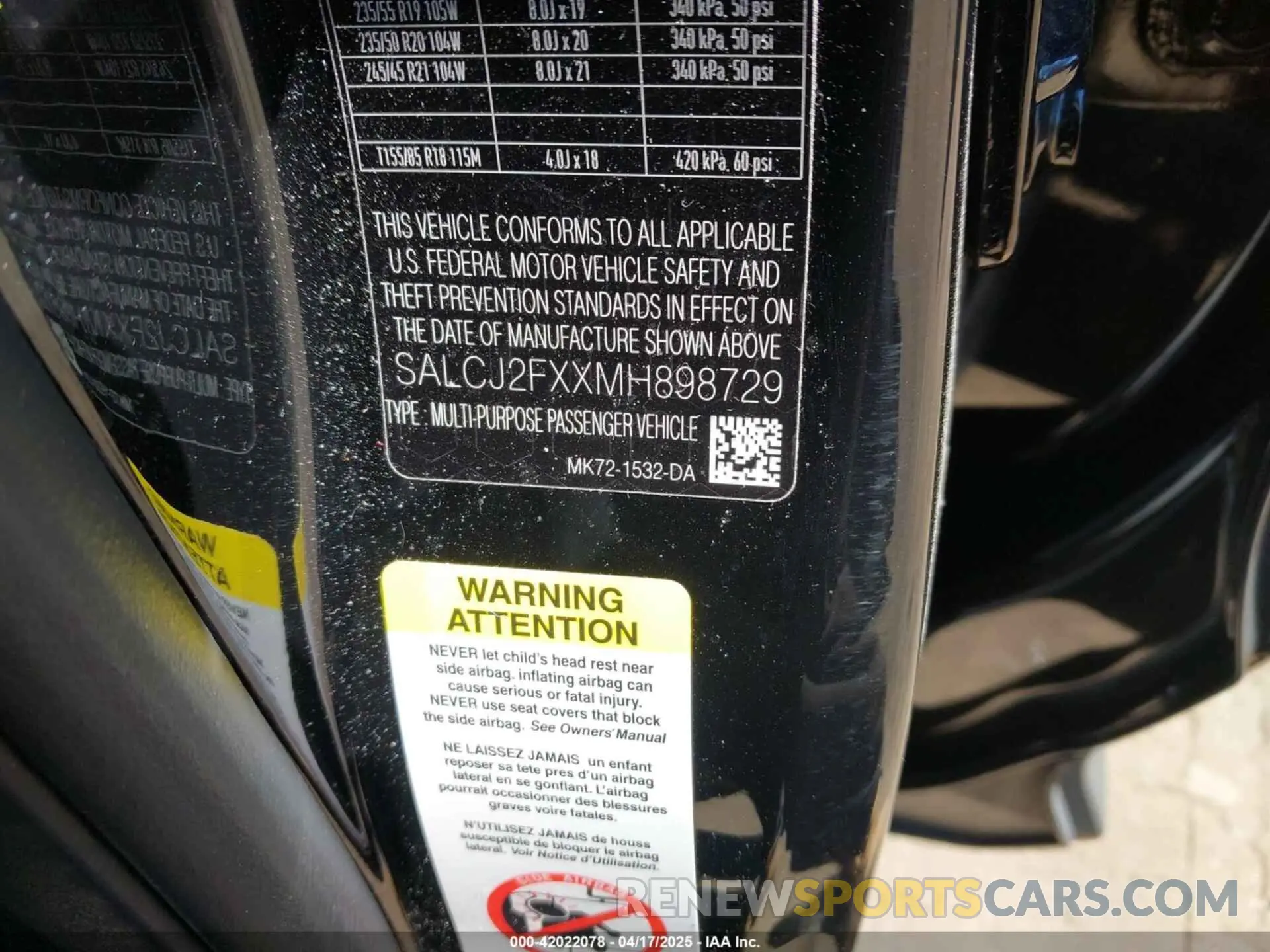 9 Photograph of a damaged car SALCJ2FXXMH898729 LAND ROVER DISCOVERY SPORT 2021