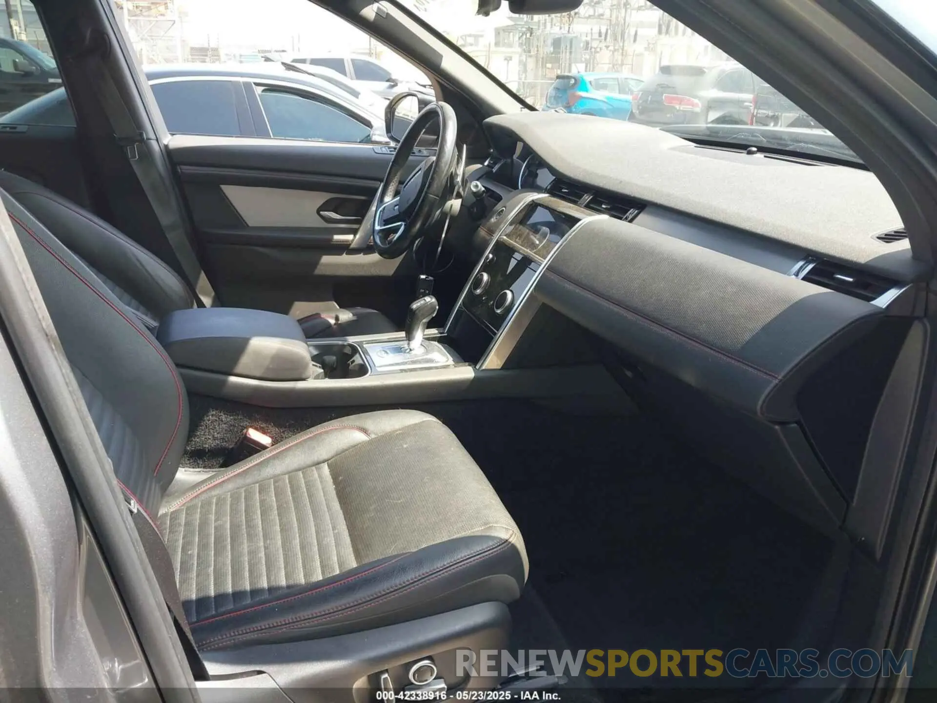 5 Photograph of a damaged car SALCT2FX1MH884101 LAND ROVER DISCOVERY SPORT 2021