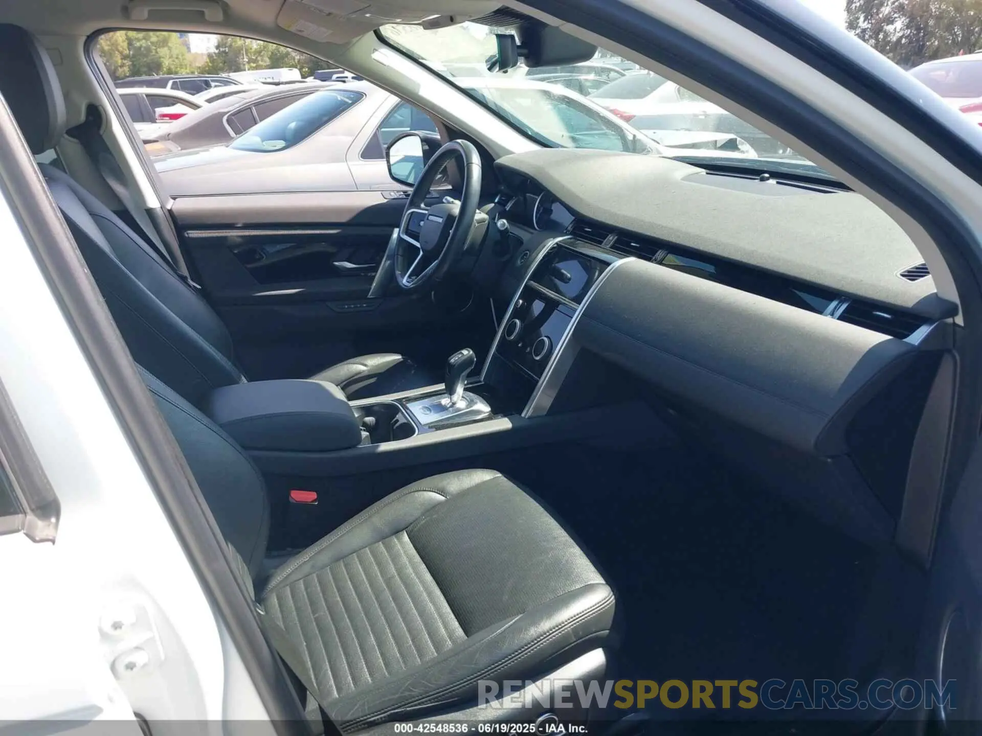 5 Photograph of a damaged car SALCJ2FX3NH905800 LAND ROVER DISCOVERY SPORT 2022
