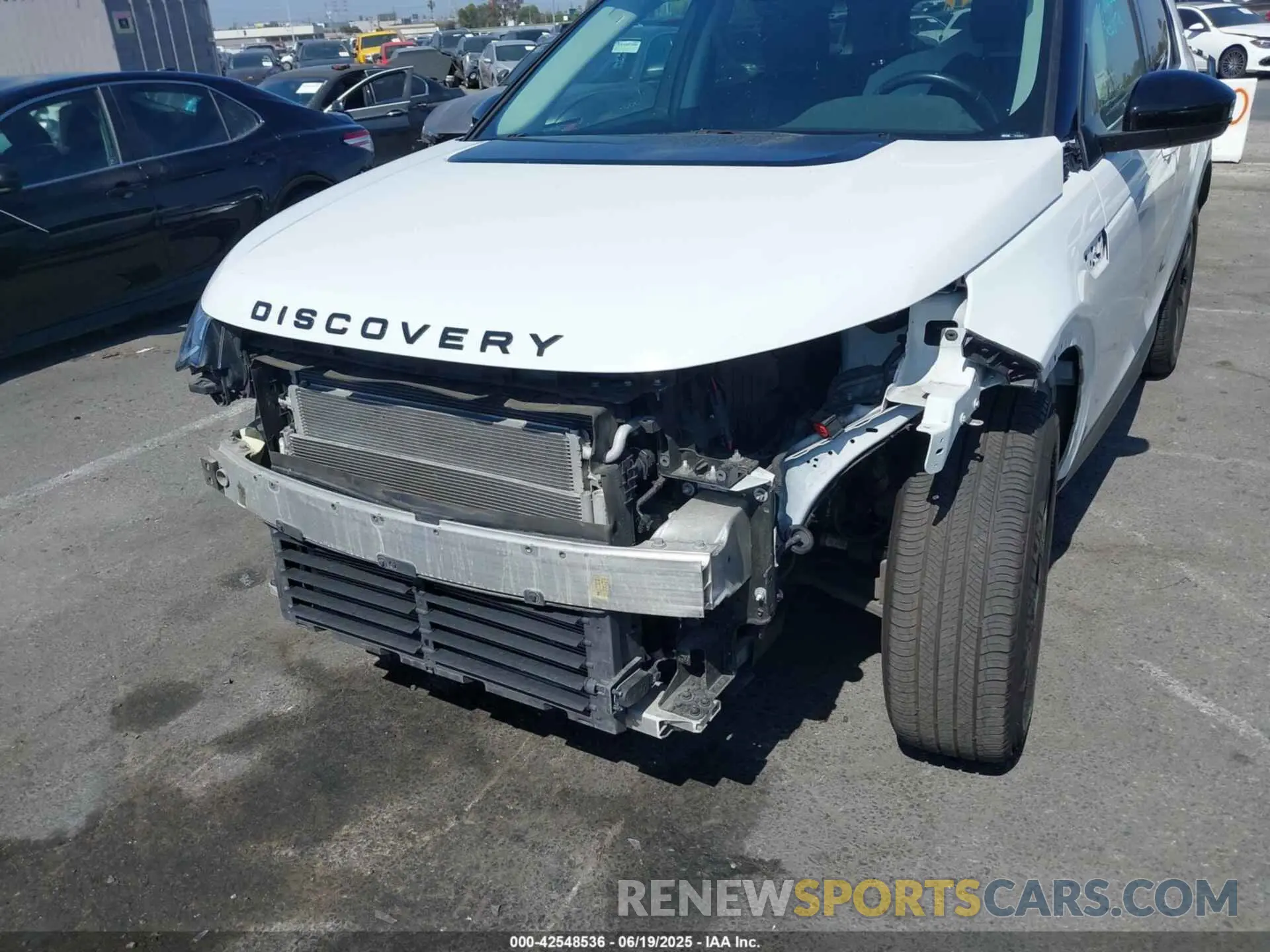 6 Photograph of a damaged car SALCJ2FX3NH905800 LAND ROVER DISCOVERY SPORT 2022