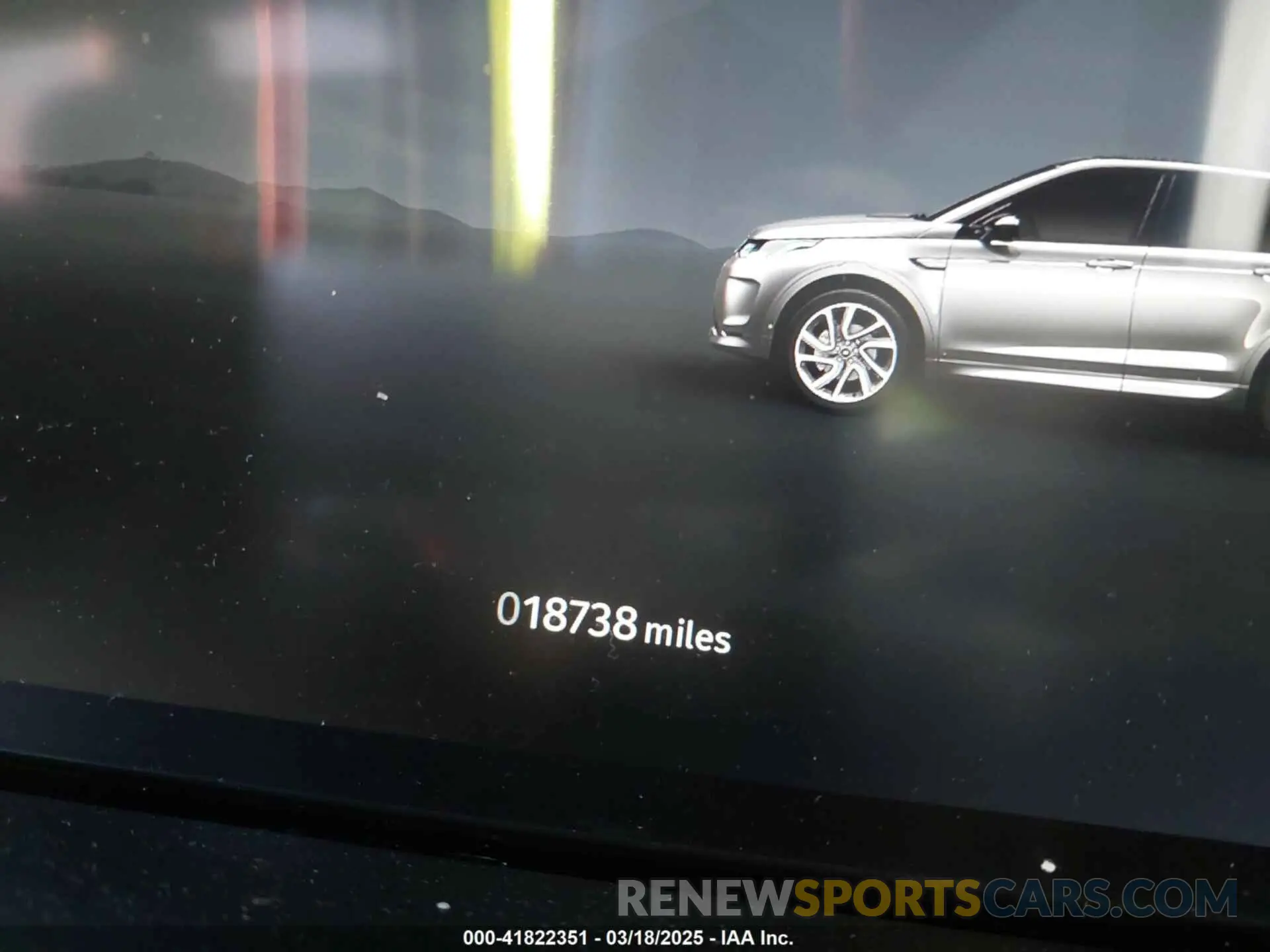 14 Photograph of a damaged car SALCJ2FX3PH322100 LAND ROVER DISCOVERY SPORT 2023