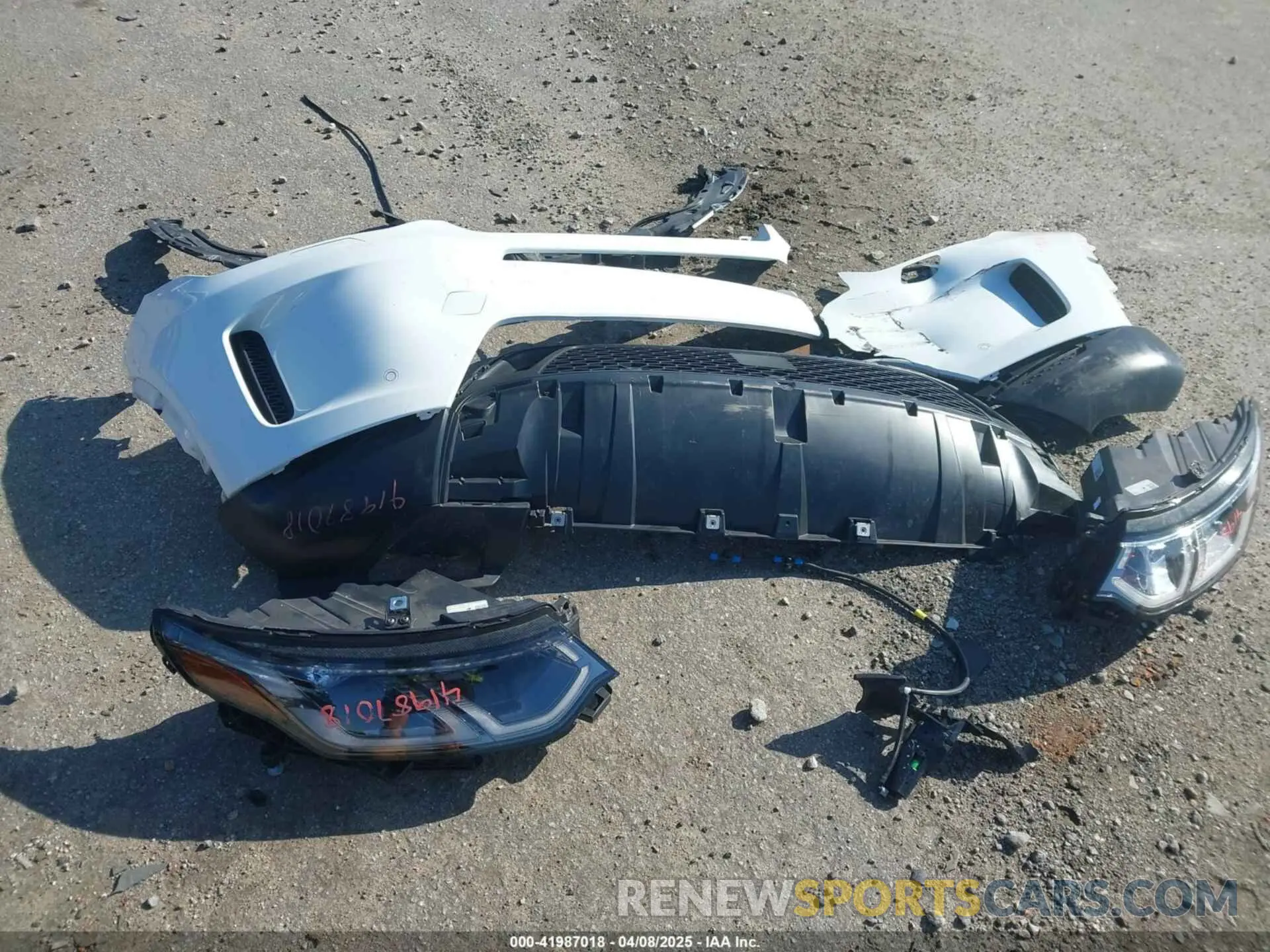 12 Photograph of a damaged car SALCP2FX8PH323371 LAND ROVER DISCOVERY SPORT 2023