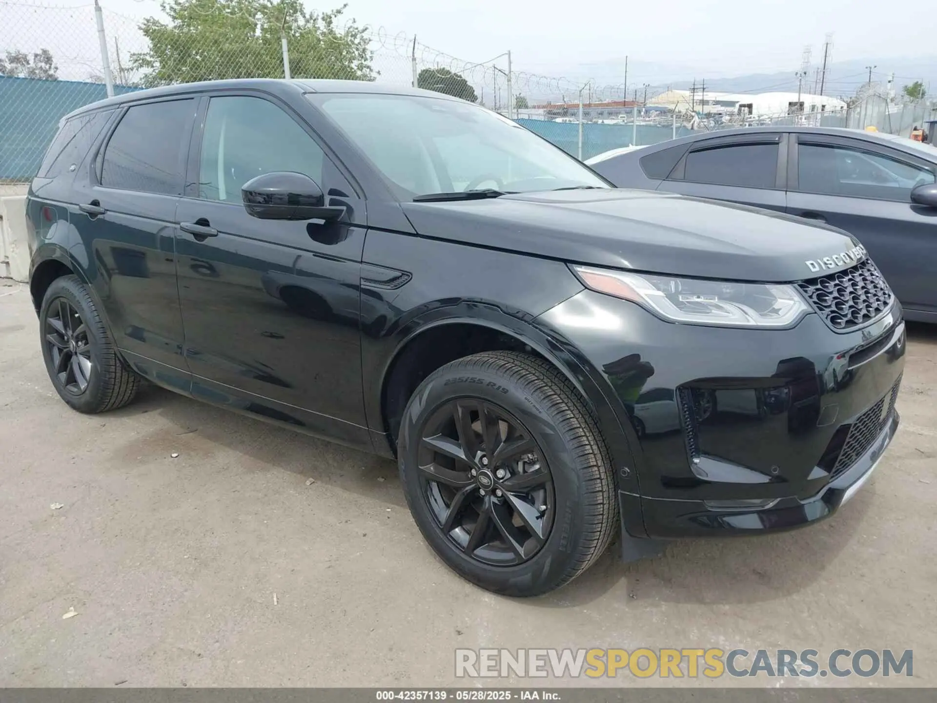 1 Photograph of a damaged car SALCJ2FX3RH350837 LAND ROVER DISCOVERY SPORT 2024