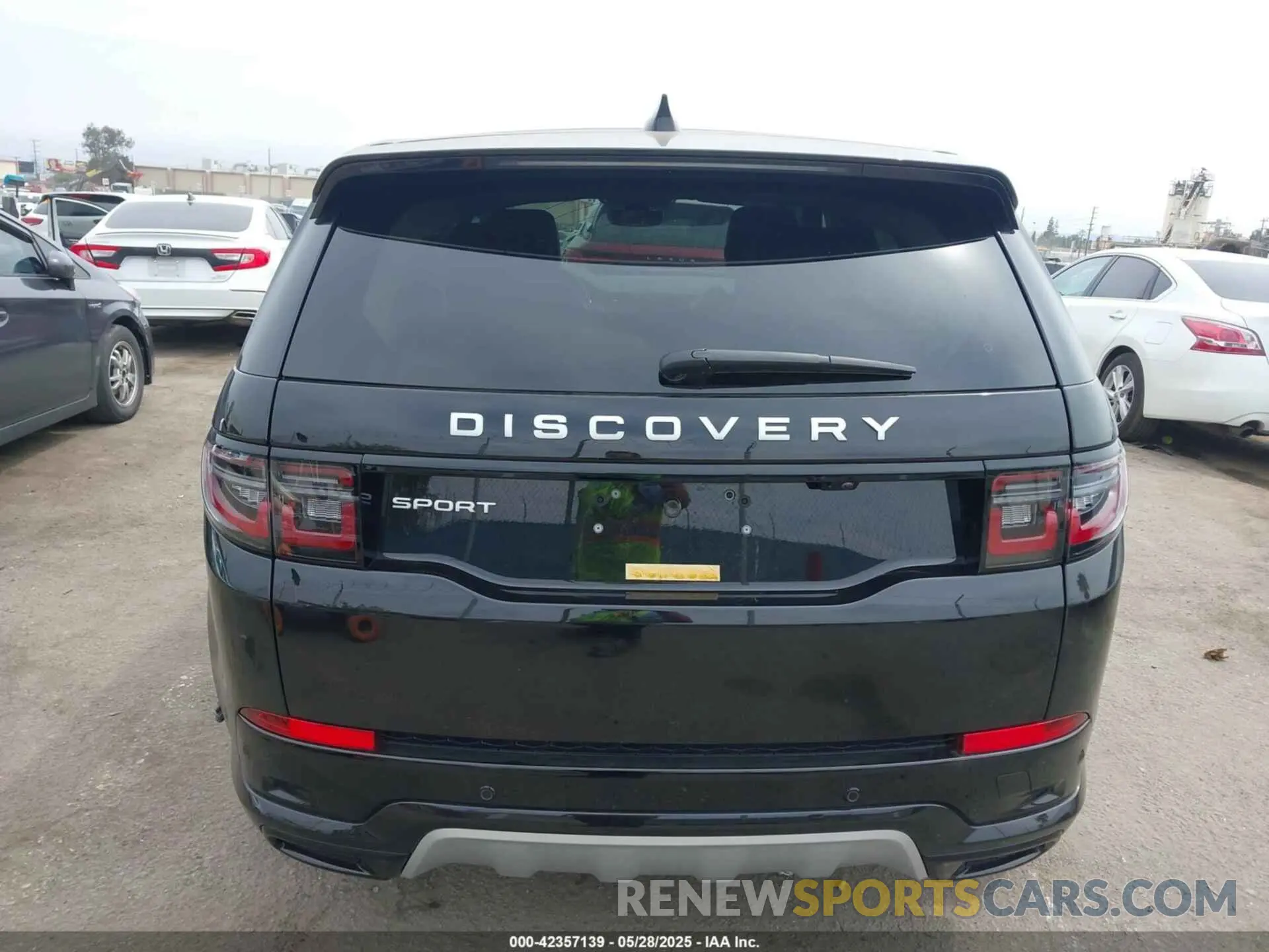 16 Photograph of a damaged car SALCJ2FX3RH350837 LAND ROVER DISCOVERY SPORT 2024