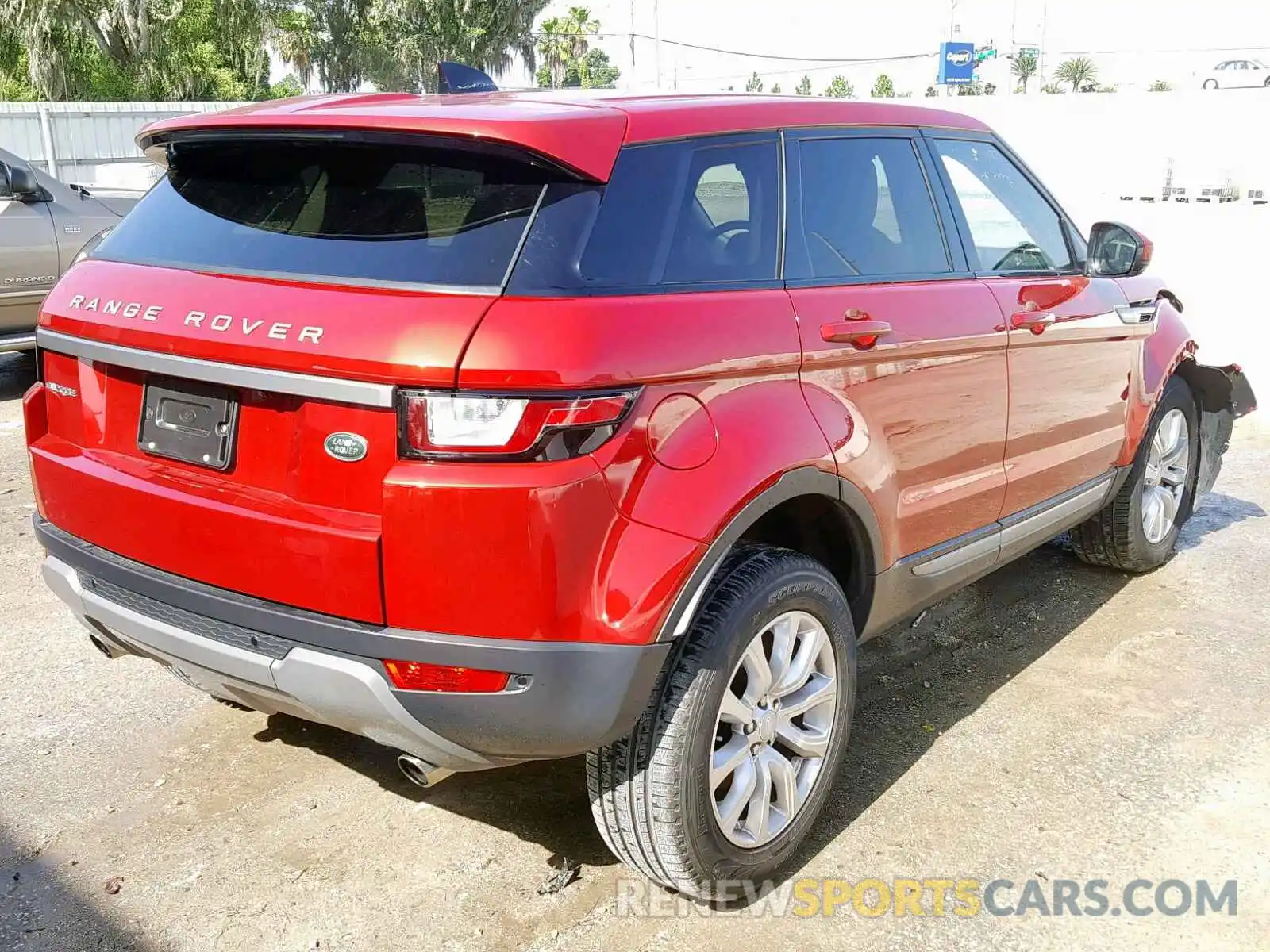 4 Photograph of a damaged car SALVP2RX6KH339534 LAND ROVER RANGE ROVE 2019