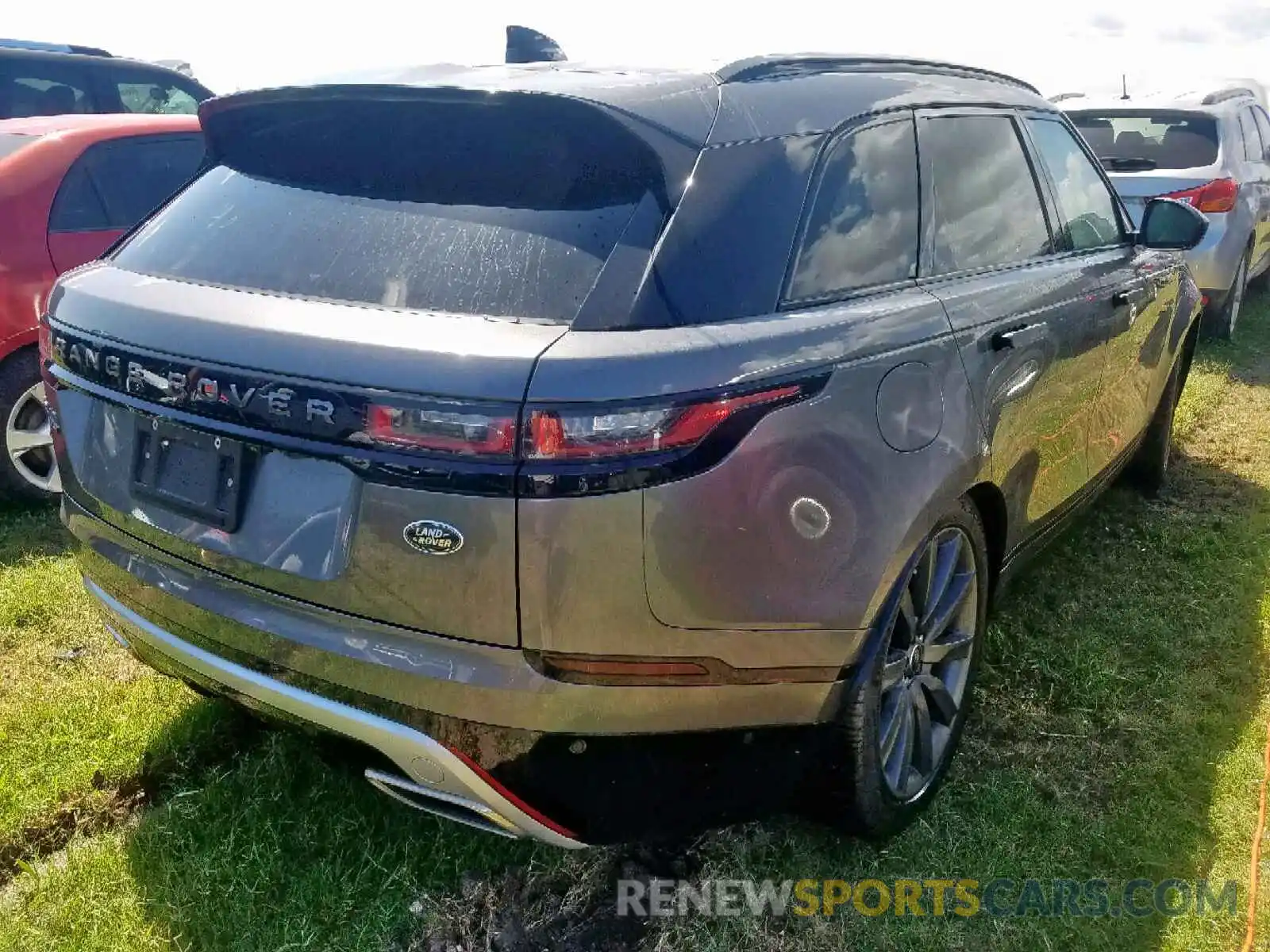 4 Photograph of a damaged car SALYM2EV6KA219087 LAND ROVER RANGE ROVE 2019