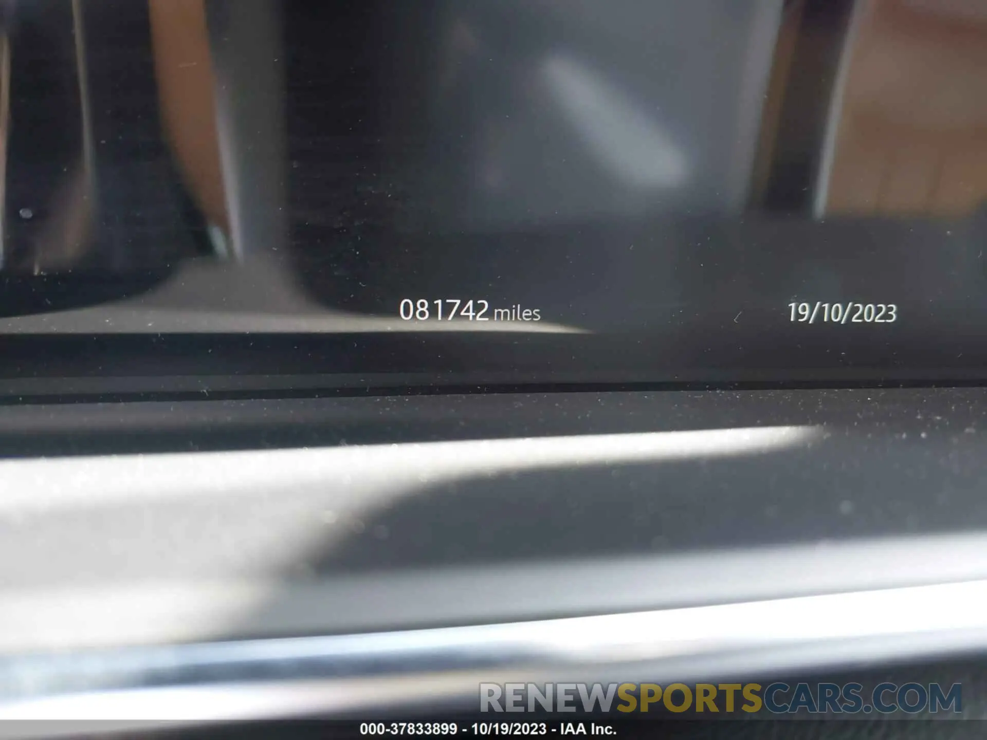 15 Photograph of a damaged car SALGV5RE6JA504424 LAND ROVER RANGE ROVER 2018