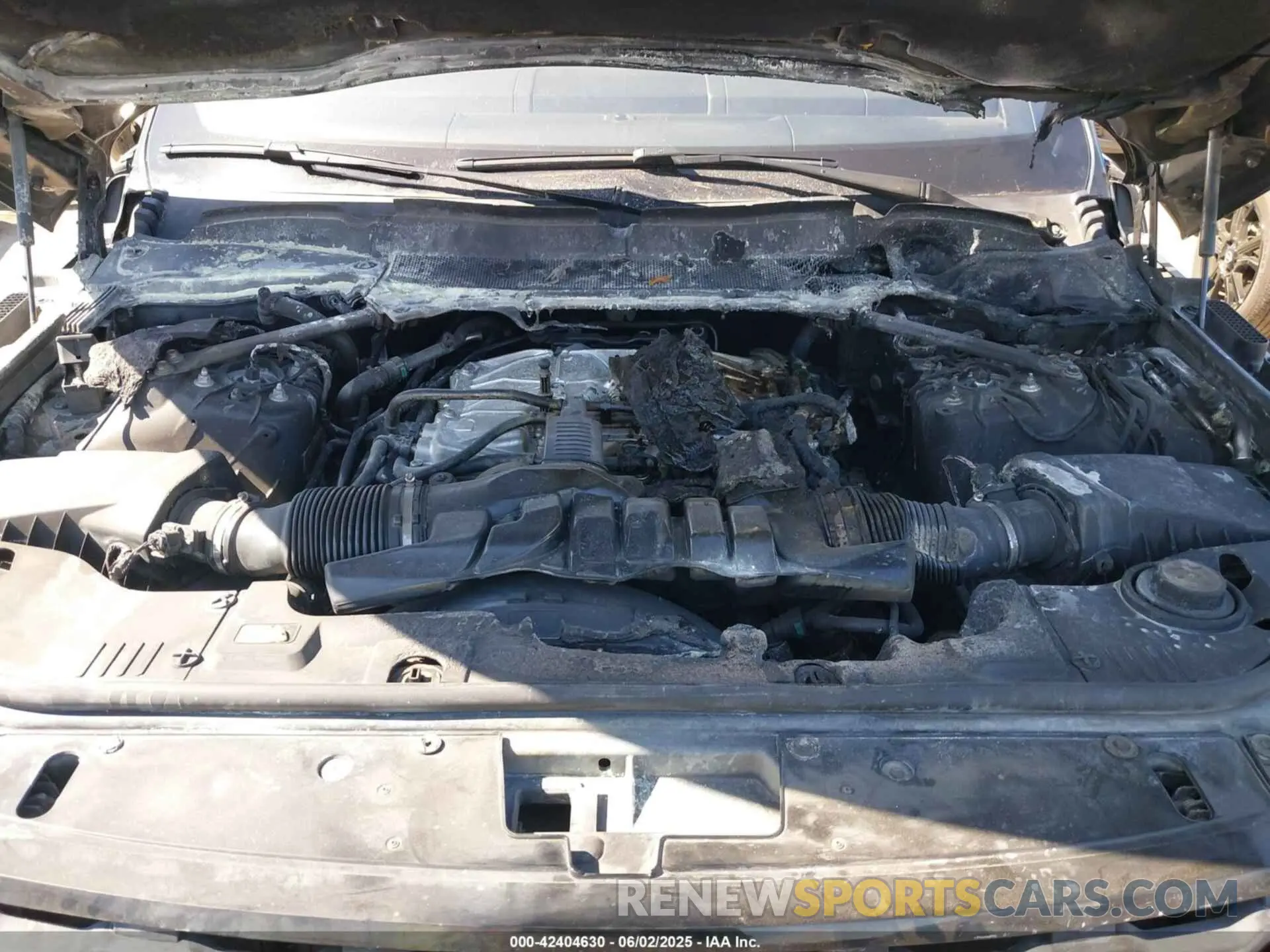 10 Photograph of a damaged car SALGR2RV2KA530281 LAND ROVER RANGE ROVER 2019